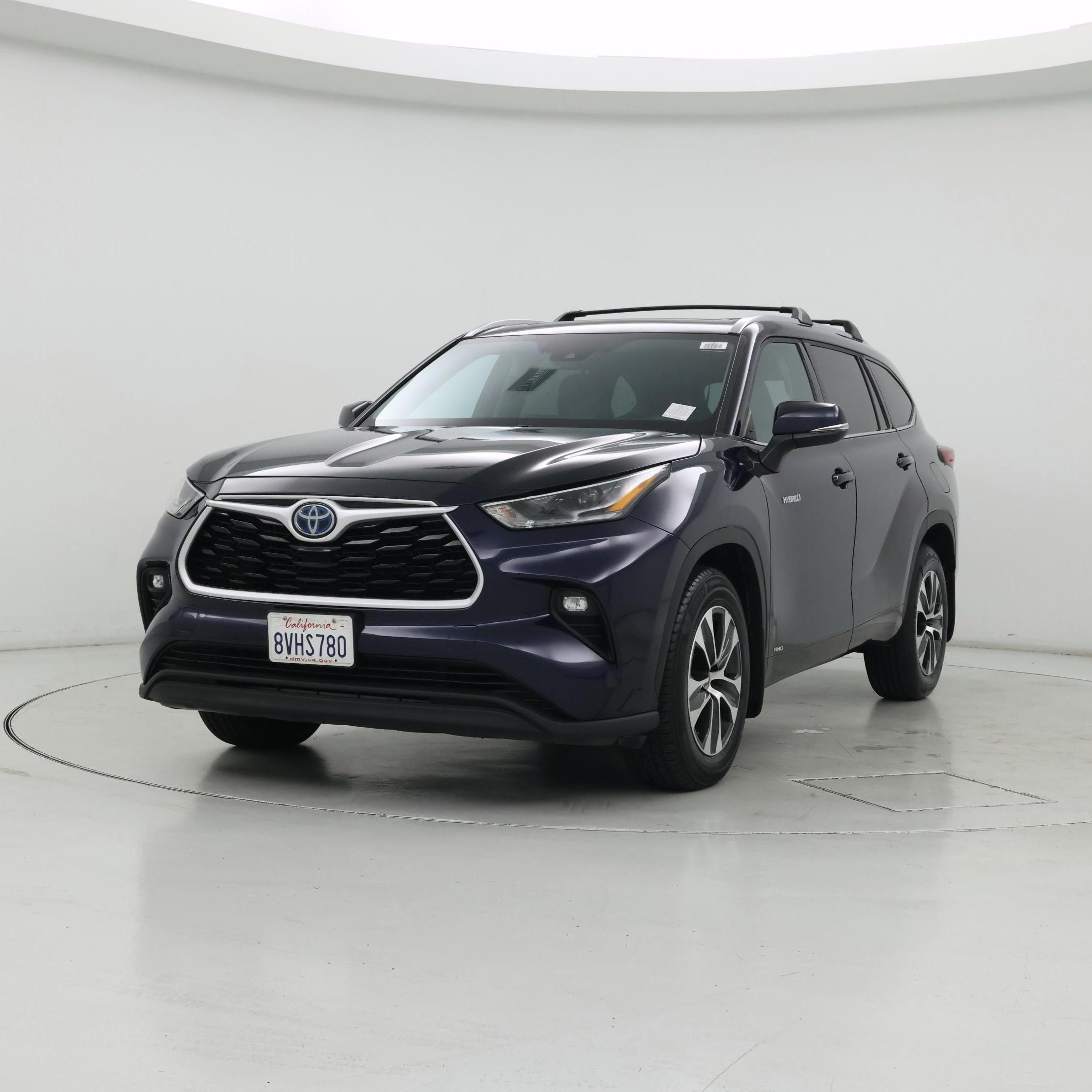 Thumbnail: 2021 Toyota Highlander - 4