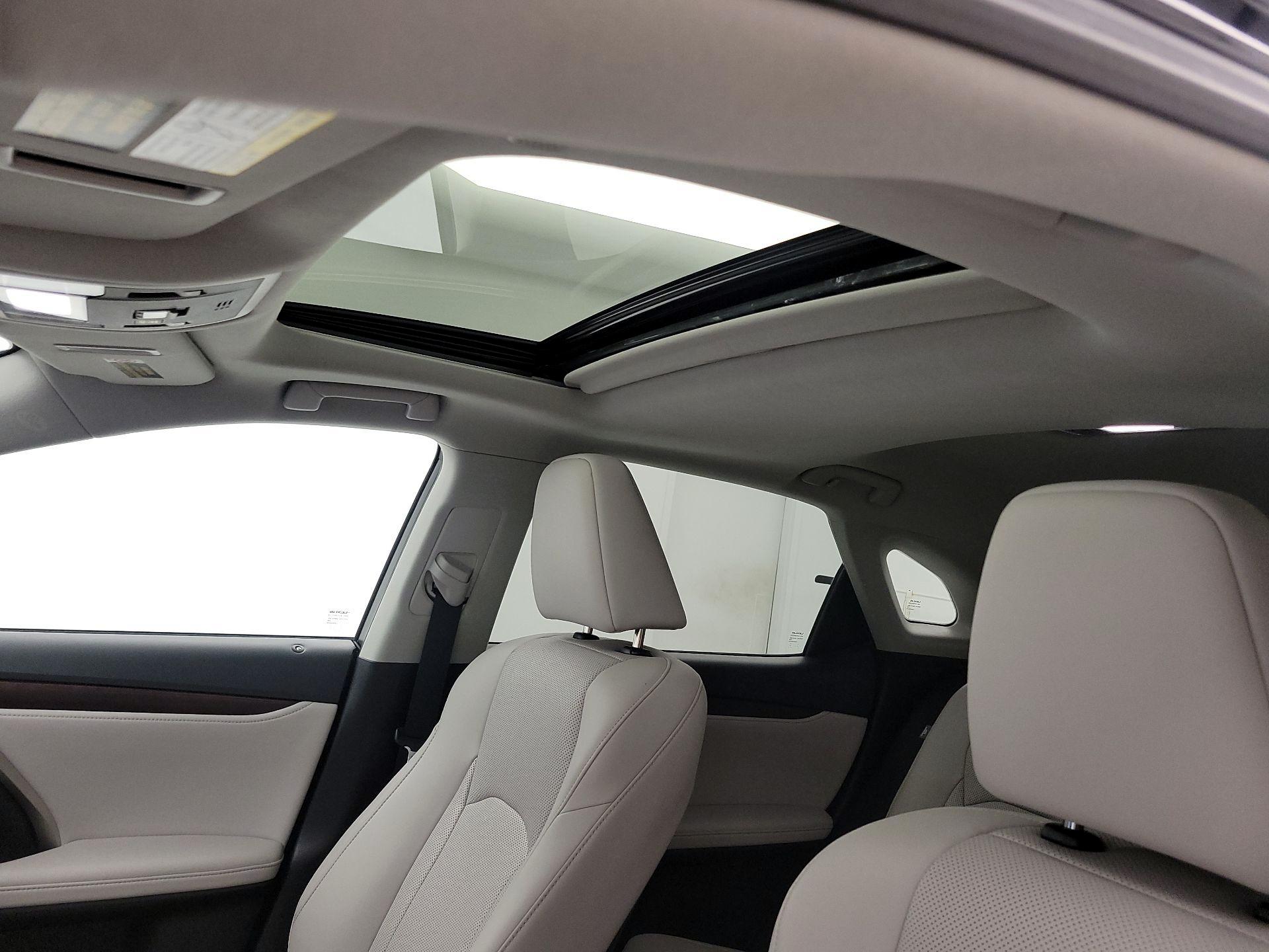 Thumbnail: 2020 Lexus RX - 20
