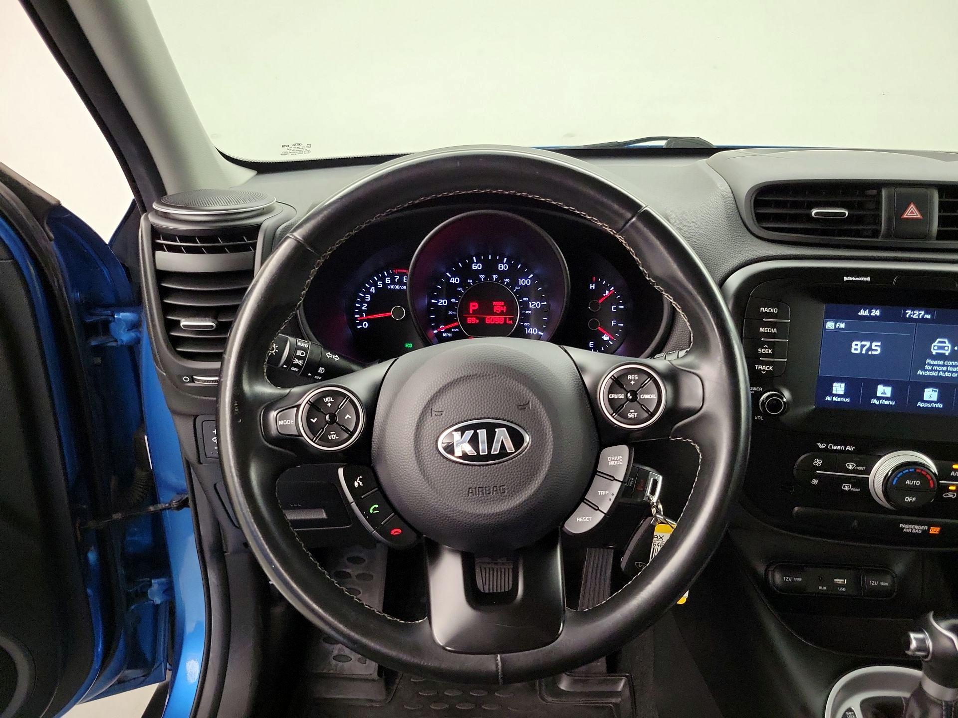Thumbnail: 2019 Kia Soul - 10