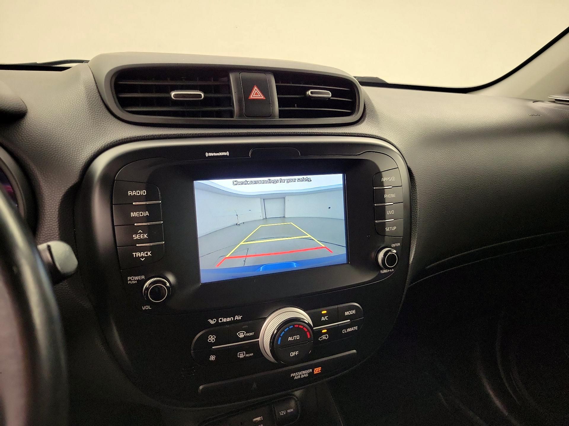 Thumbnail: 2019 Kia Soul - 14