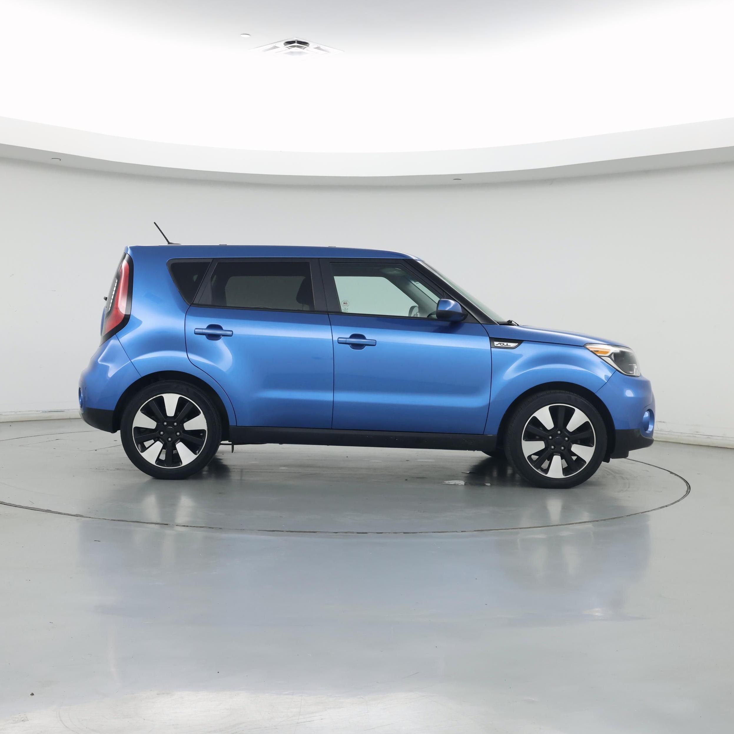 Thumbnail: 2019 Kia Soul - 7