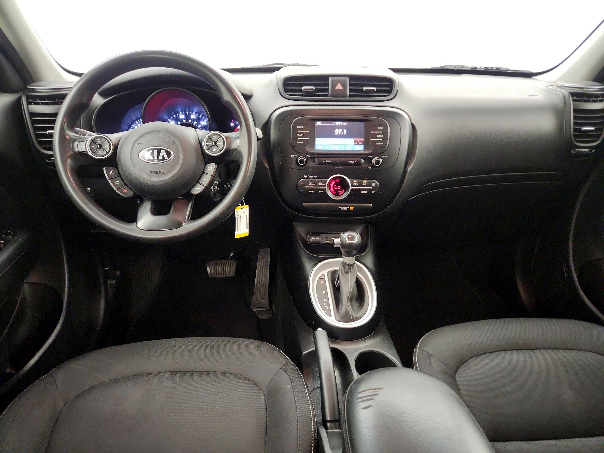 Thumbnail: 2017 Kia Soul - 9