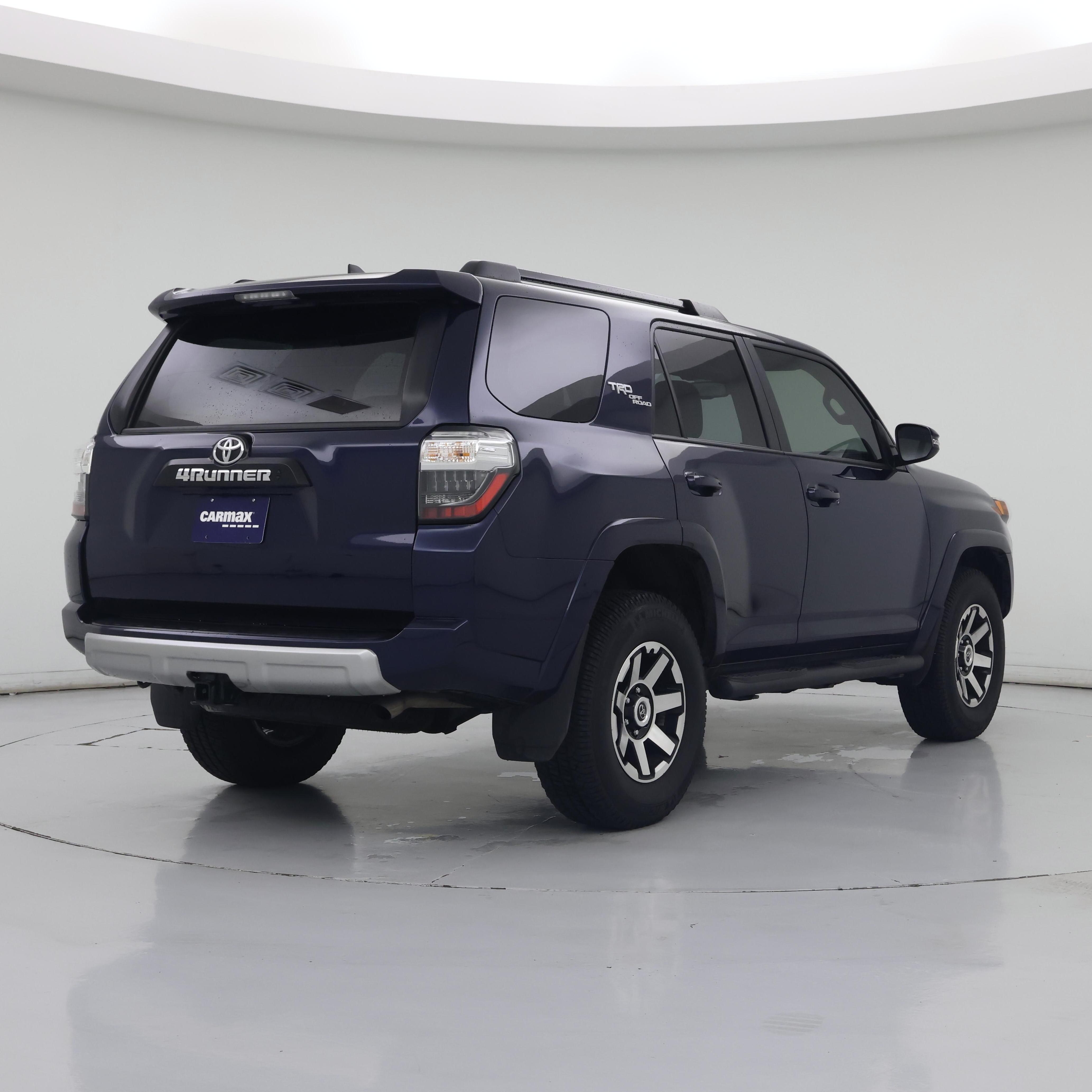 Thumbnail: 2024 Toyota 4Runner - 8