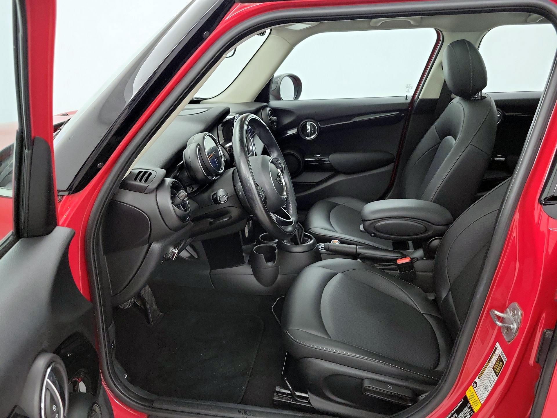 Thumbnail: 2019 MINI Cooper Hardtop - 11