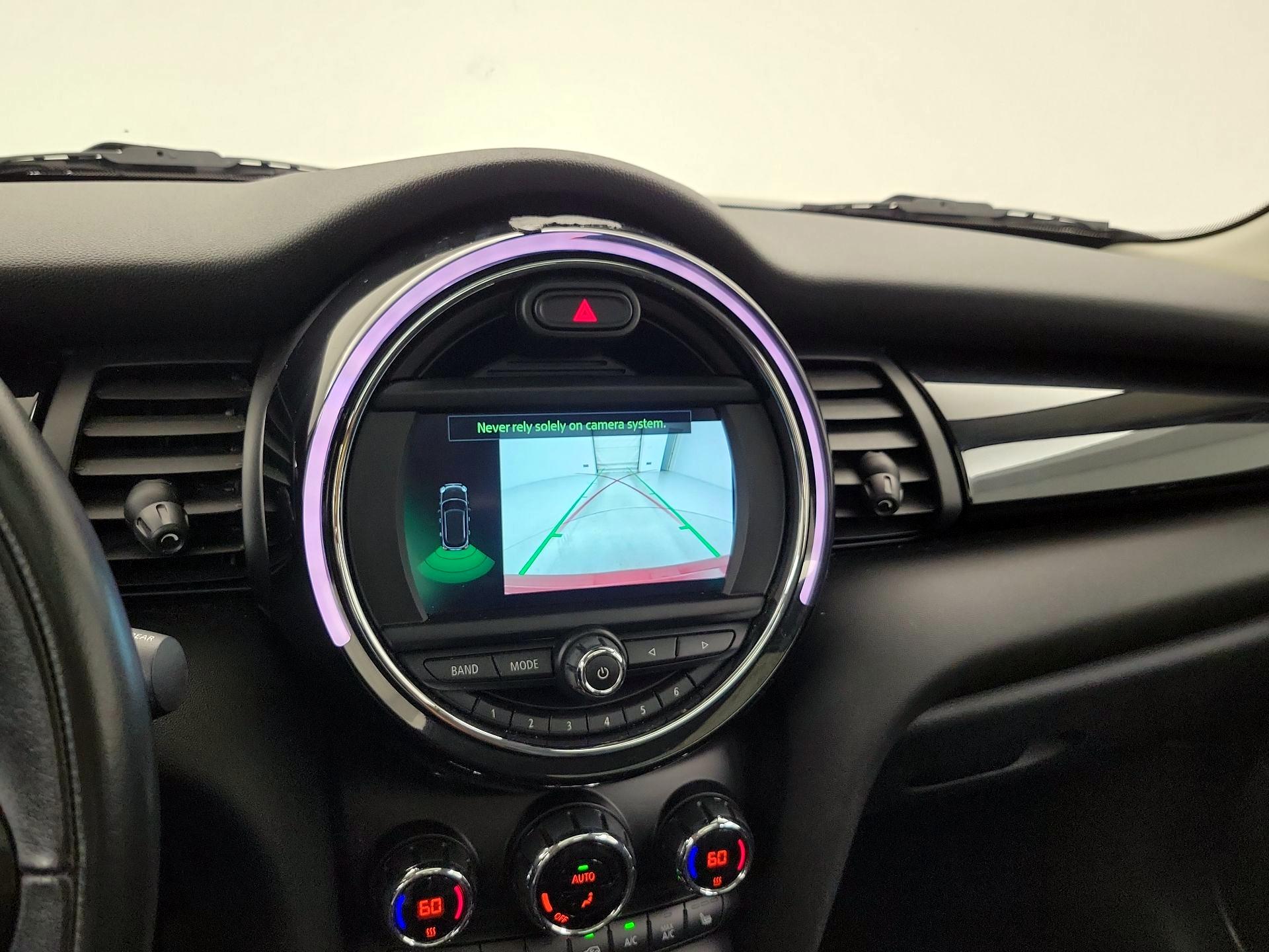 Thumbnail: 2019 MINI Cooper Hardtop - 14