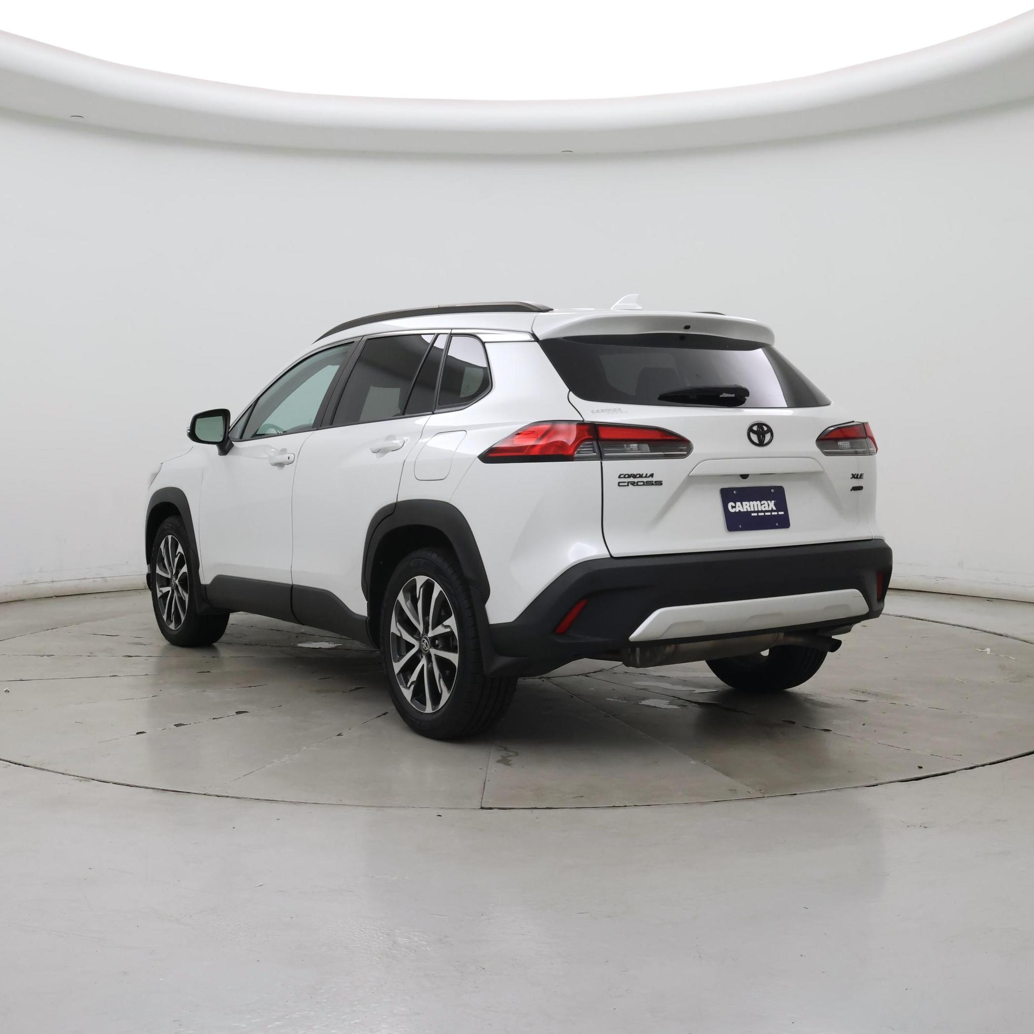 Thumbnail: 2022 Toyota Corolla Cross - 2