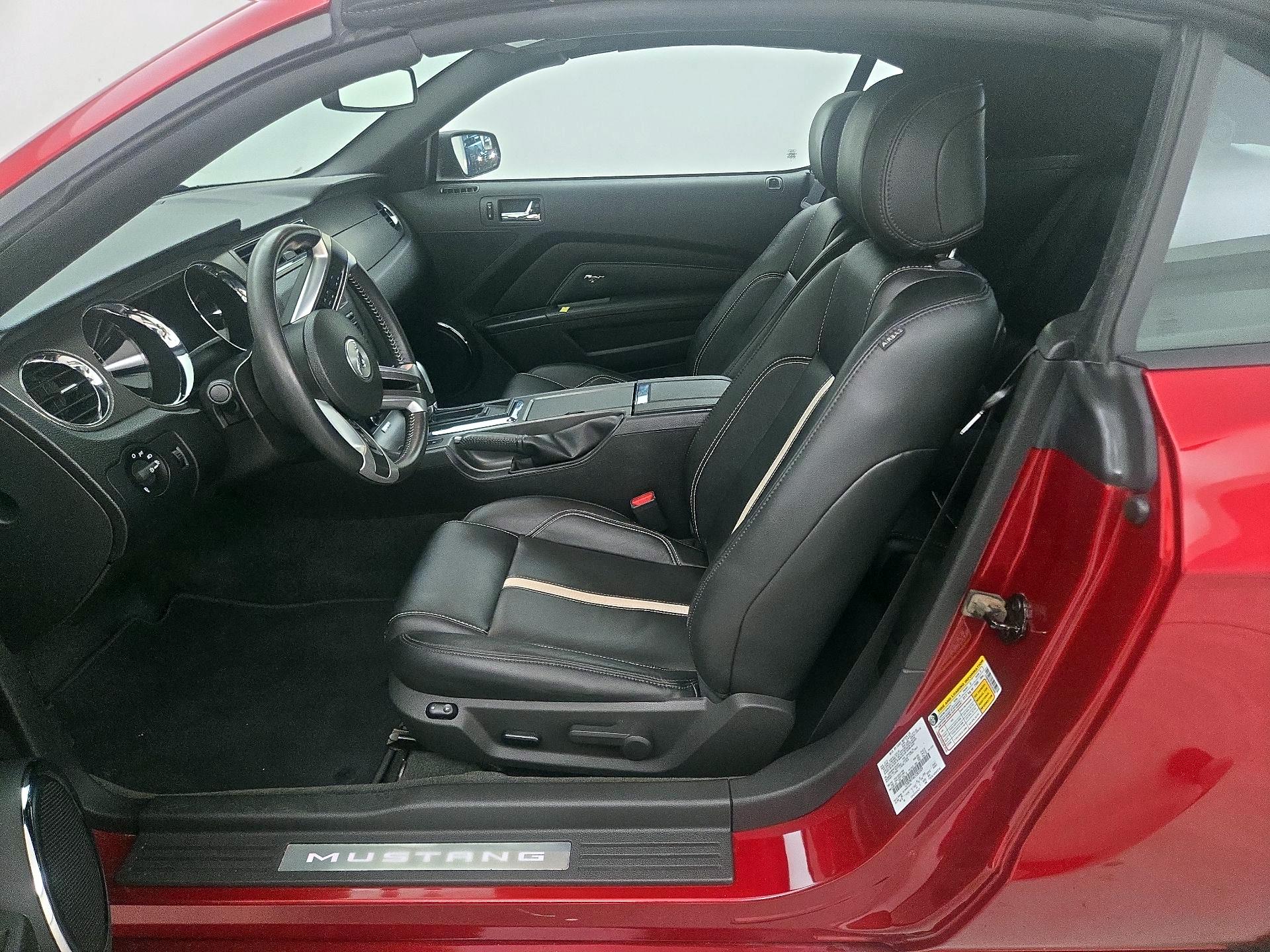 Thumbnail: 2014 Ford Mustang - 11