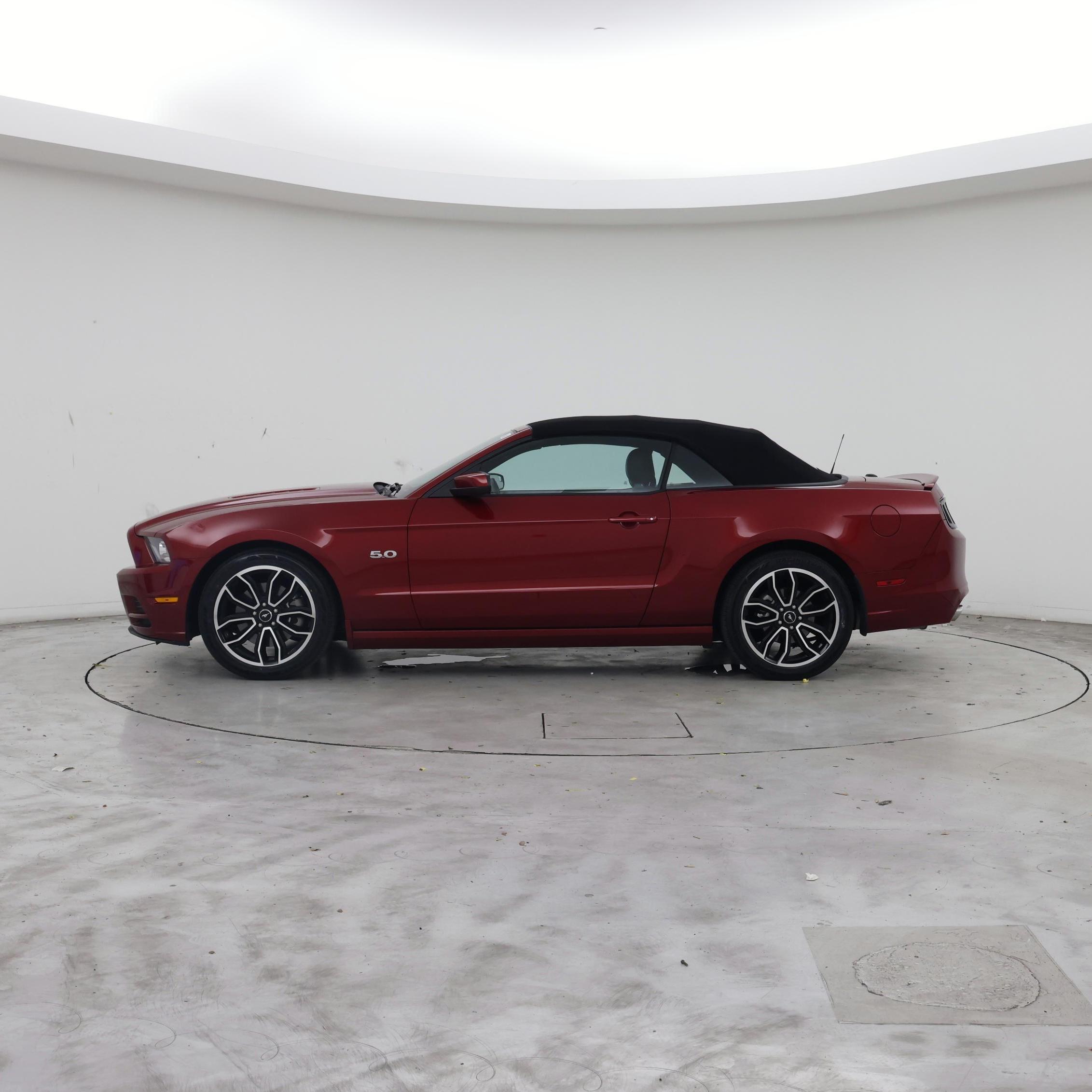 Thumbnail: 2014 Ford Mustang - 3