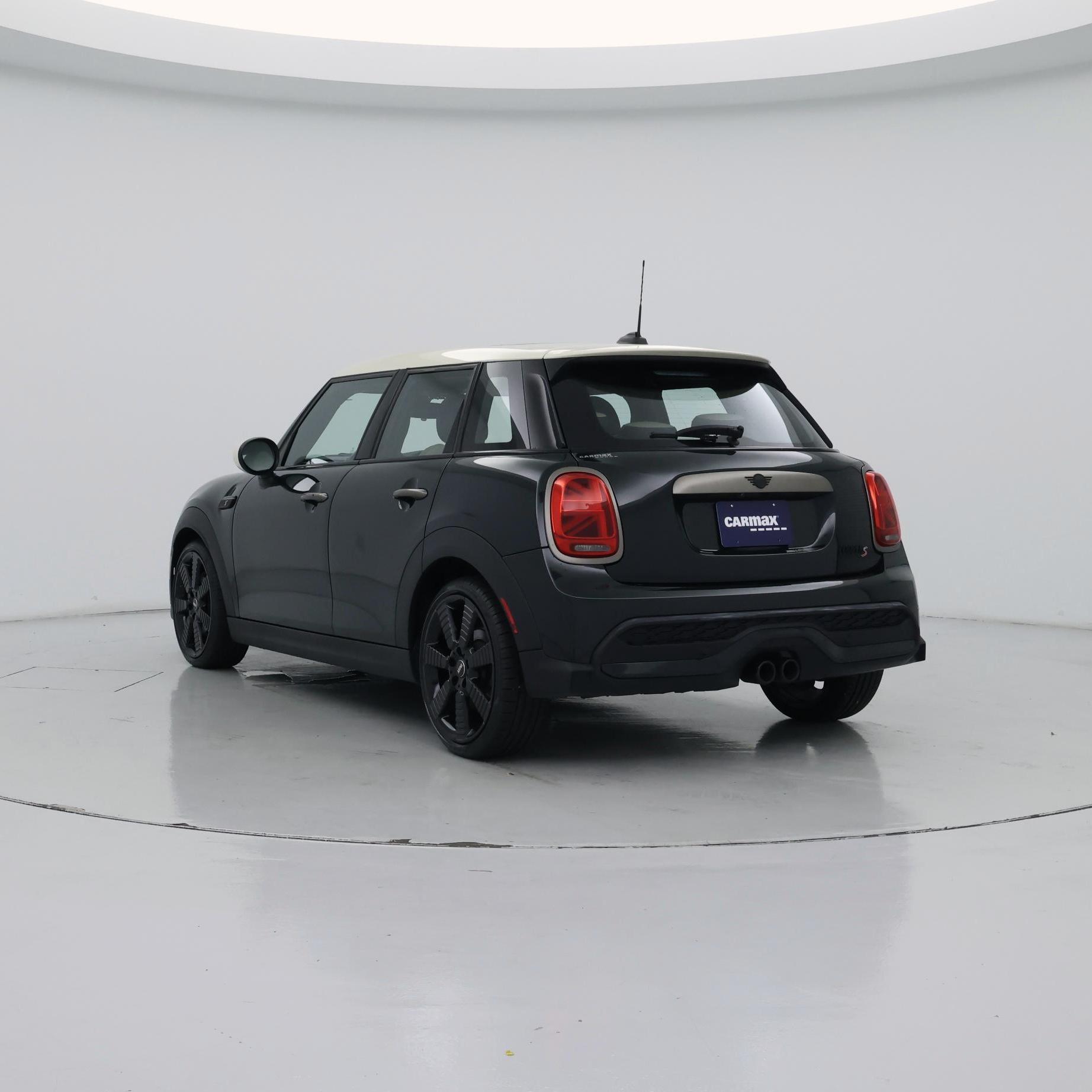 Thumbnail: 2023 MINI Cooper Hardtop - 2