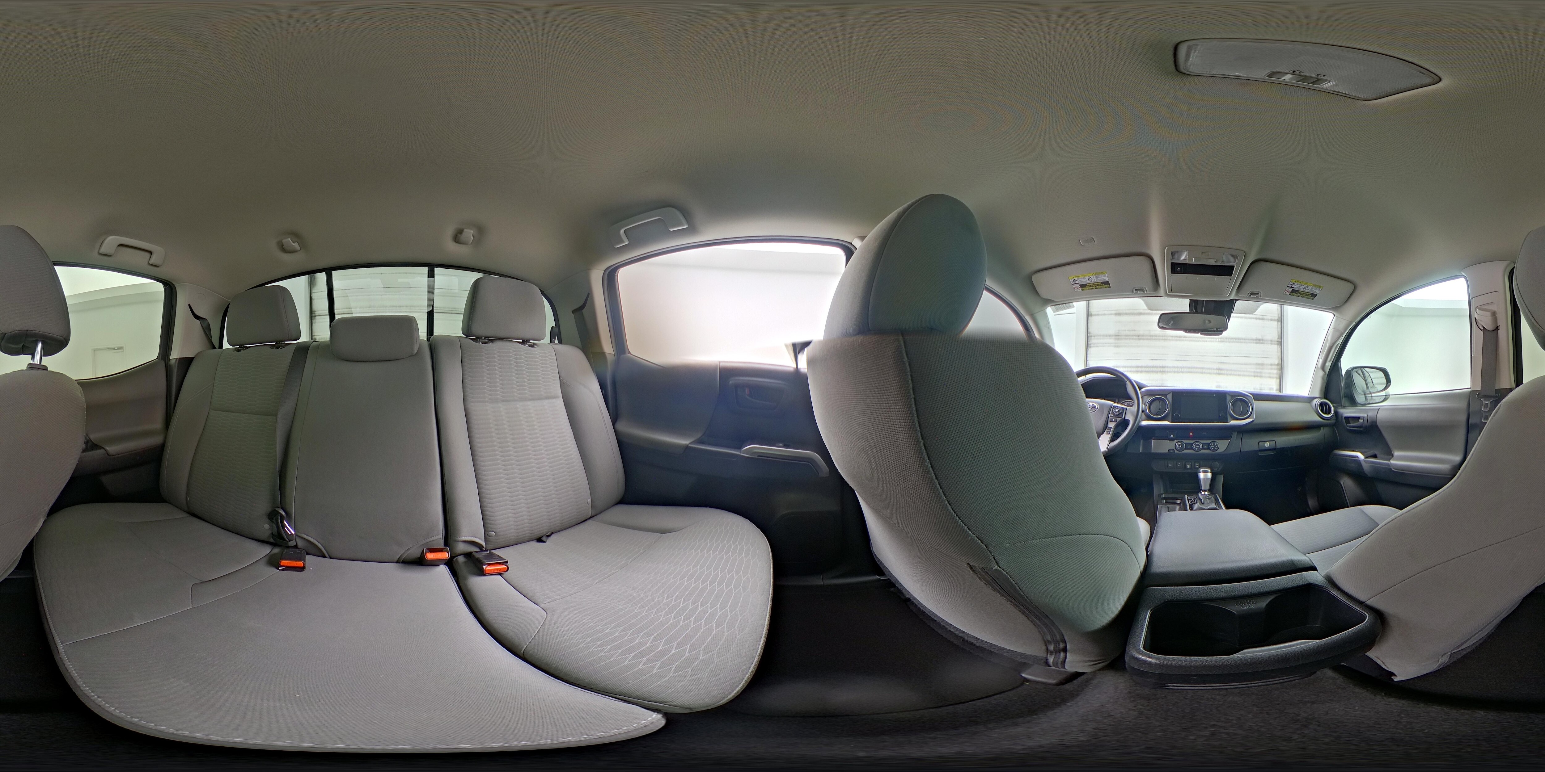 2019 Toyota Tacoma SR5 - Photo 25