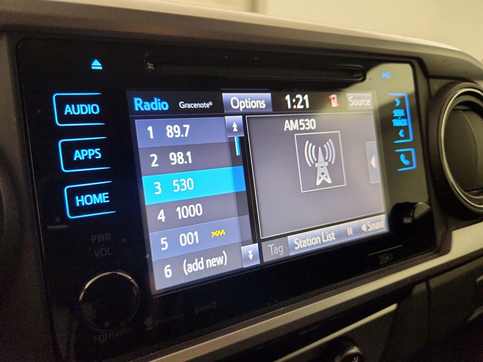 2019 Toyota Tacoma SR5 - Photo 16
