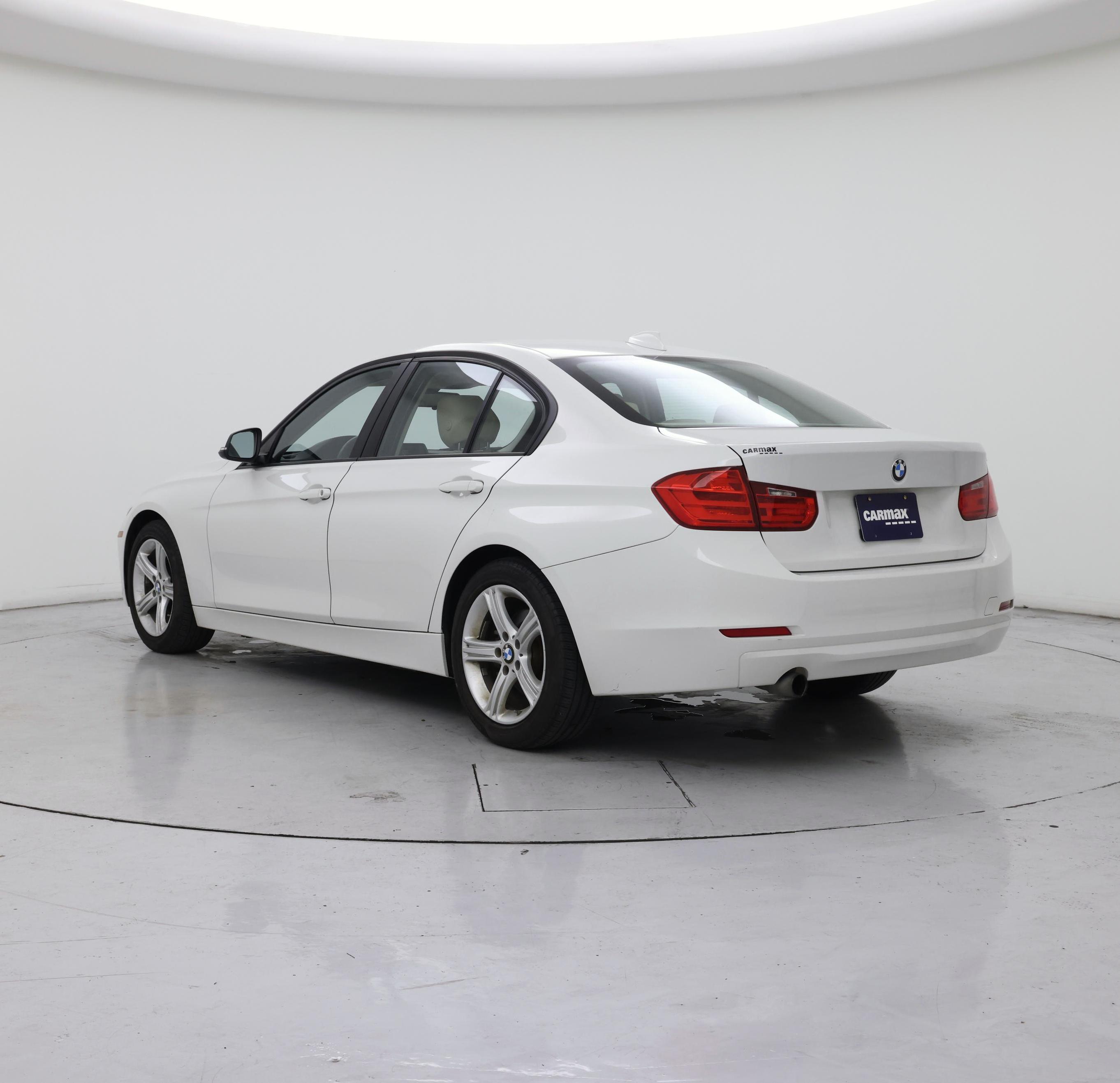 Thumbnail: 2015 BMW 3 Series - 2