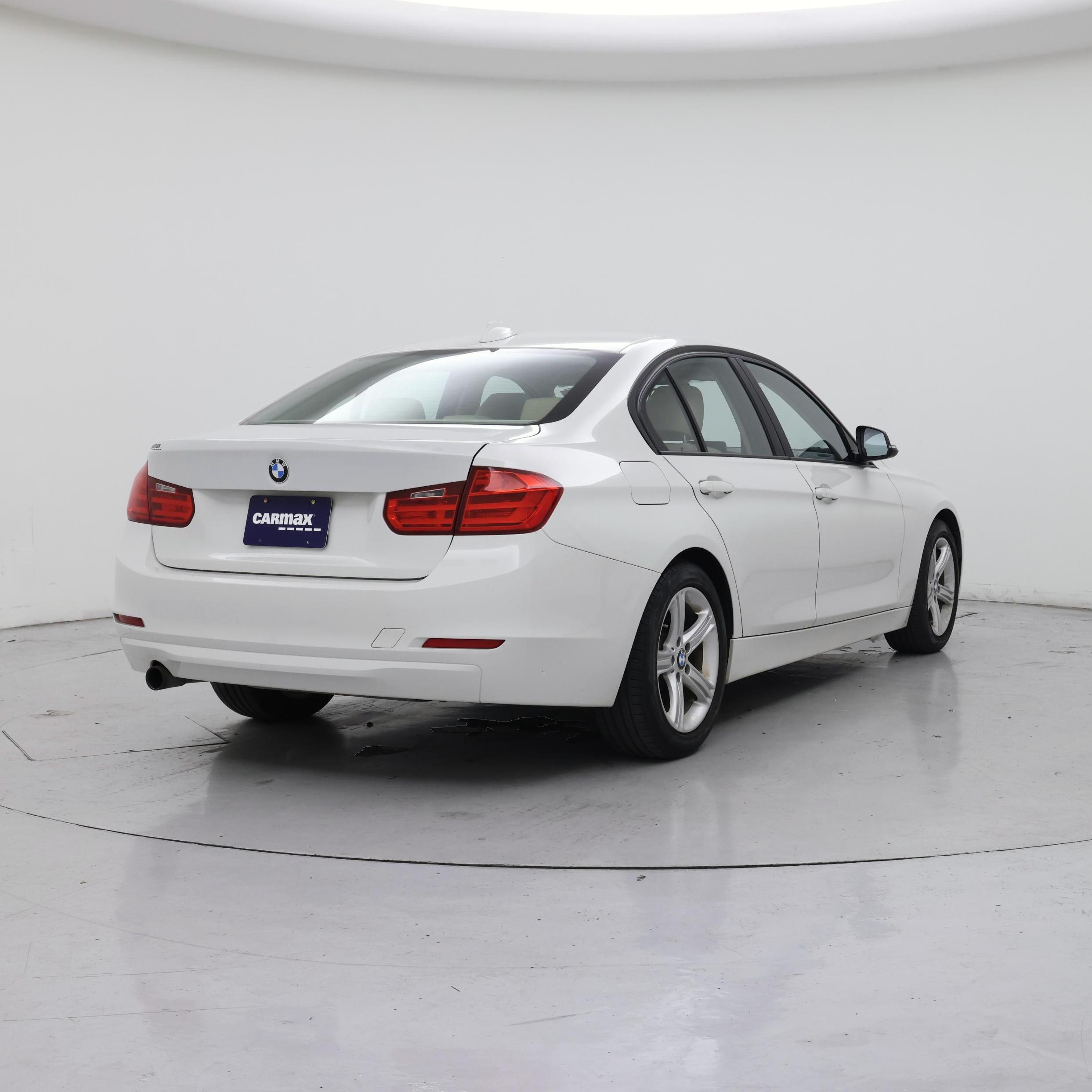 Thumbnail: 2015 BMW 3 Series - 8