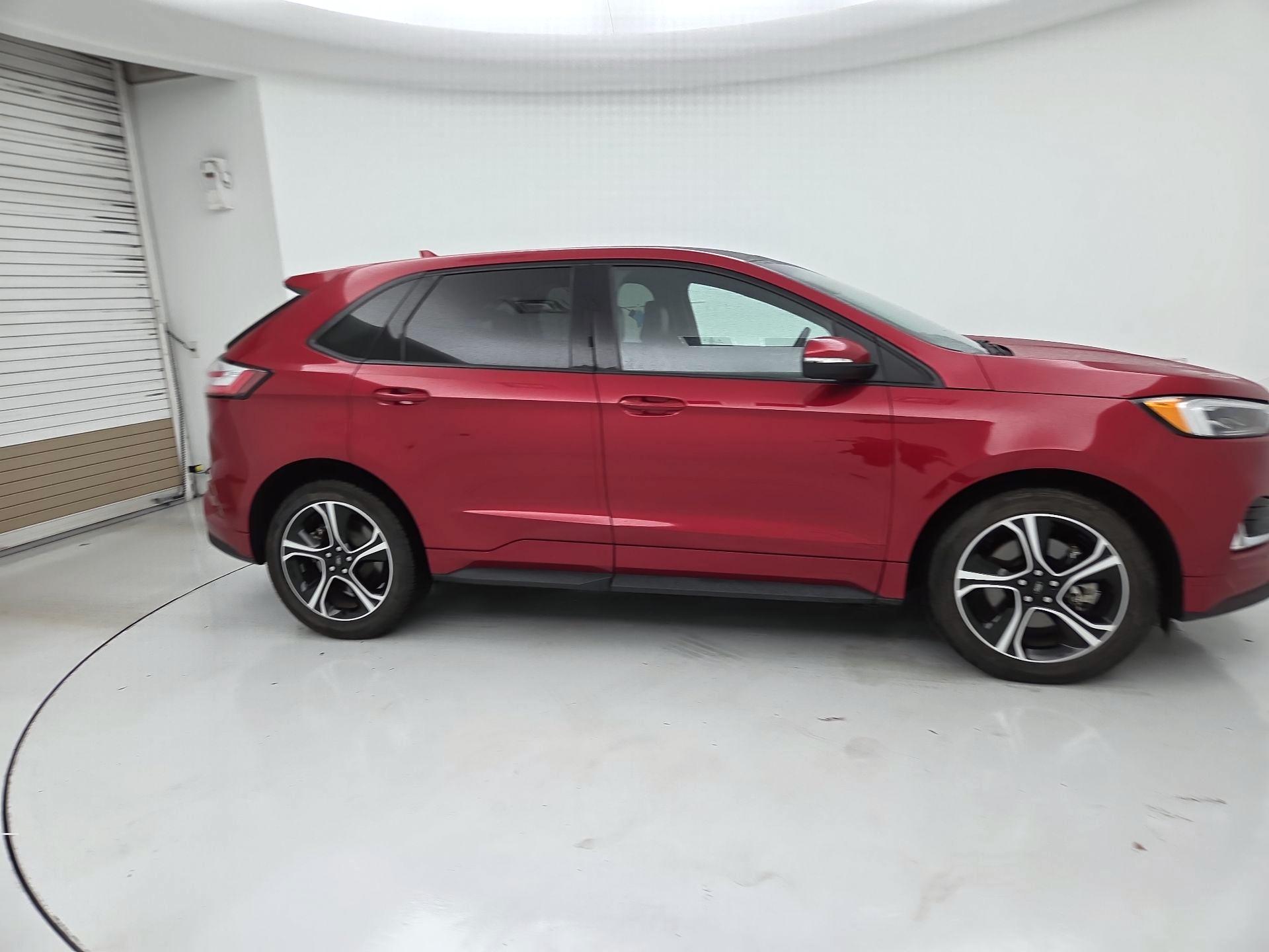 Thumbnail: 2020 Ford Edge - 4