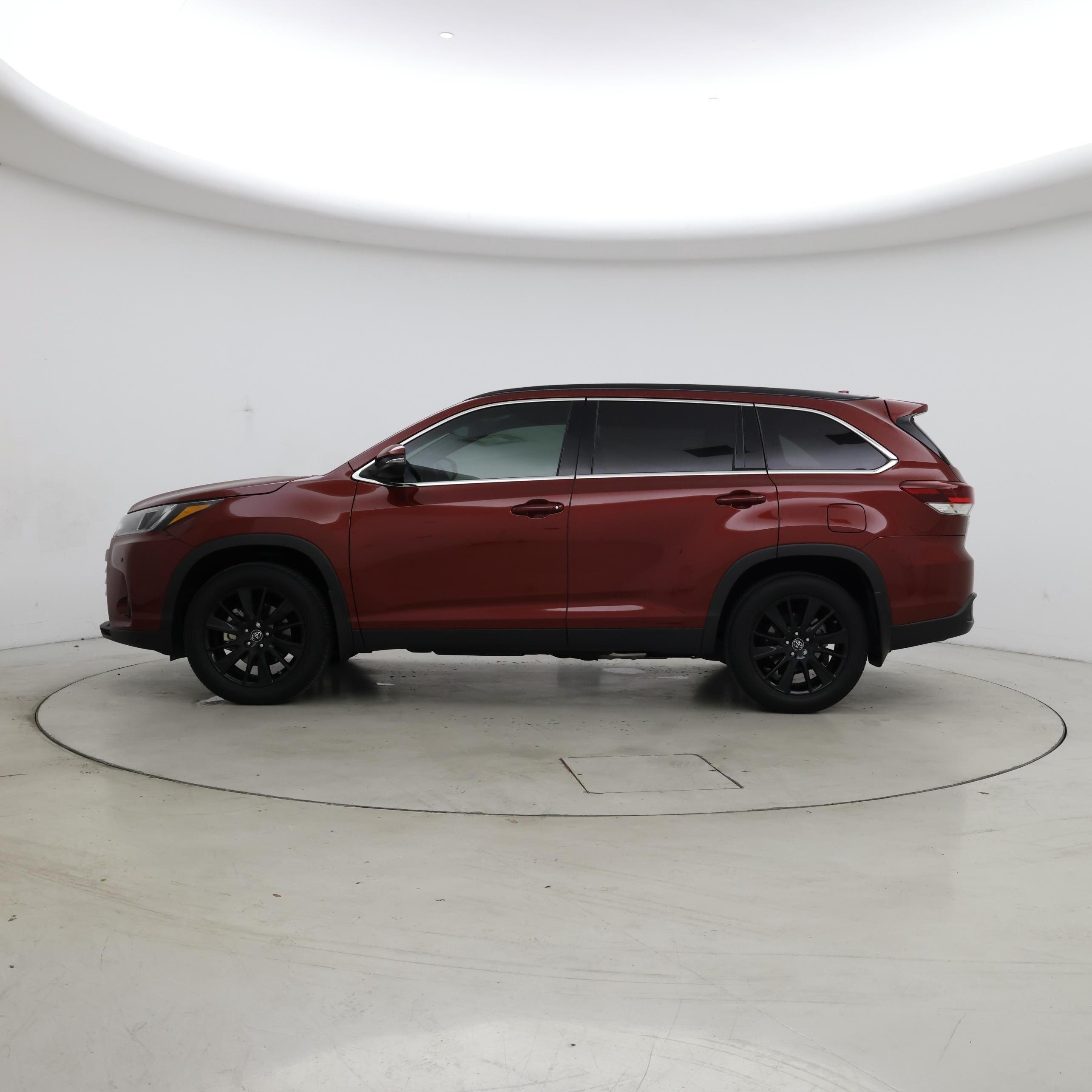 Thumbnail: 2019 Toyota Highlander - 3