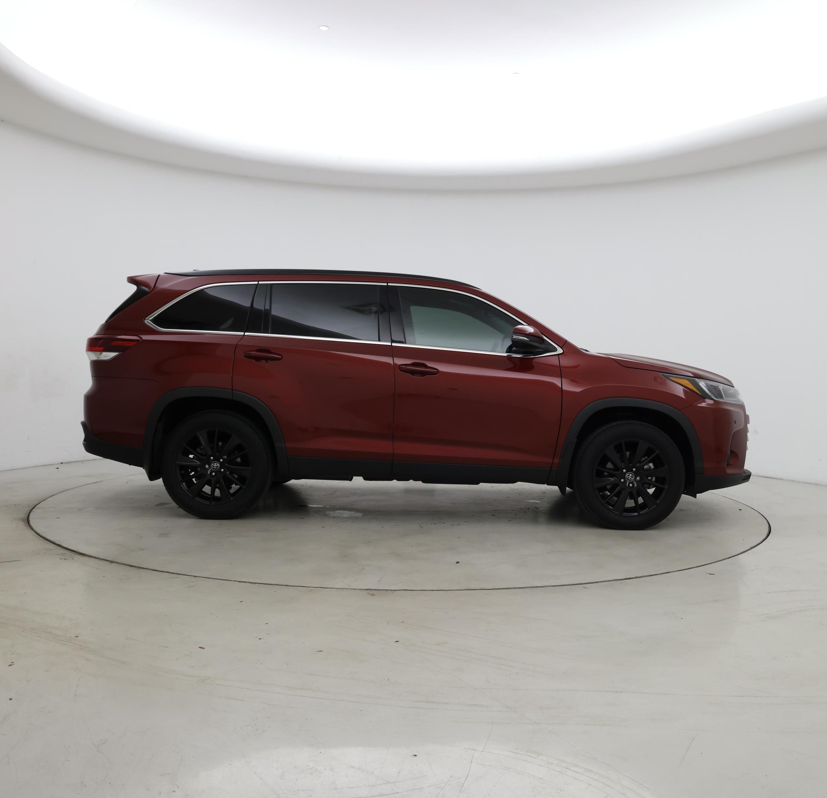 Thumbnail: 2019 Toyota Highlander - 7