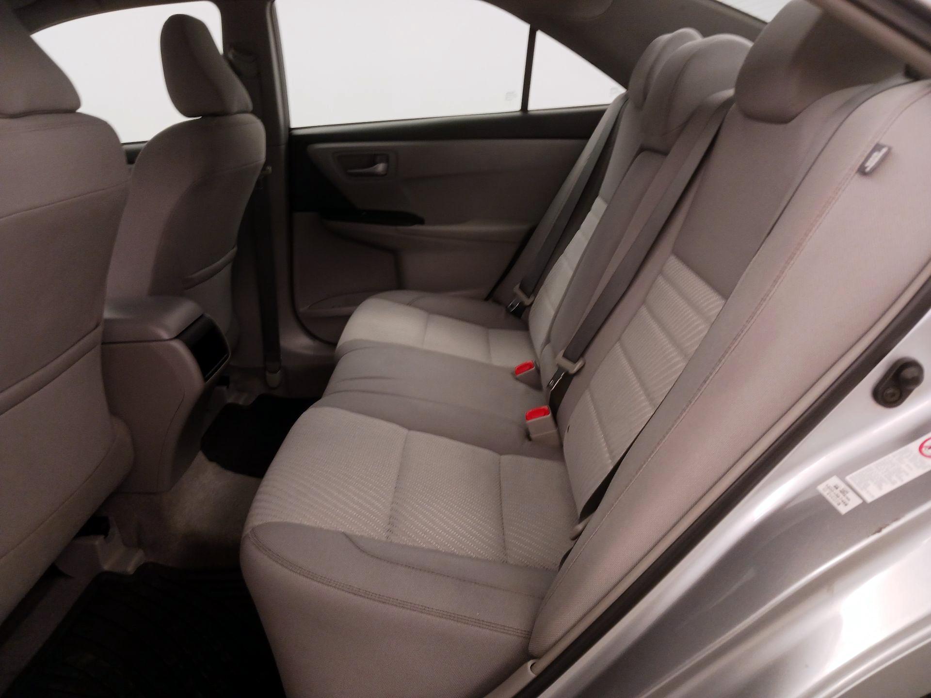 Thumbnail: 2017 Toyota Camry - 19