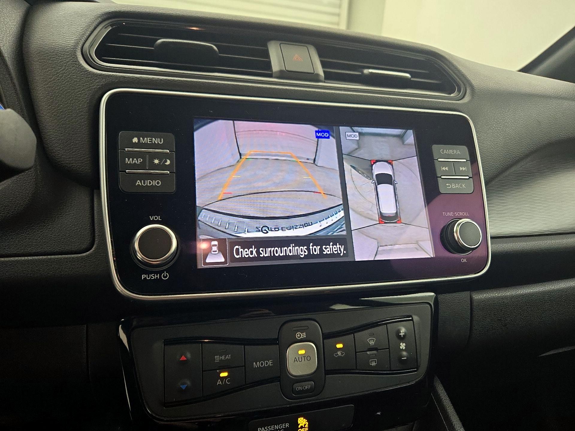 Thumbnail: 2019 Nissan Leaf - 14