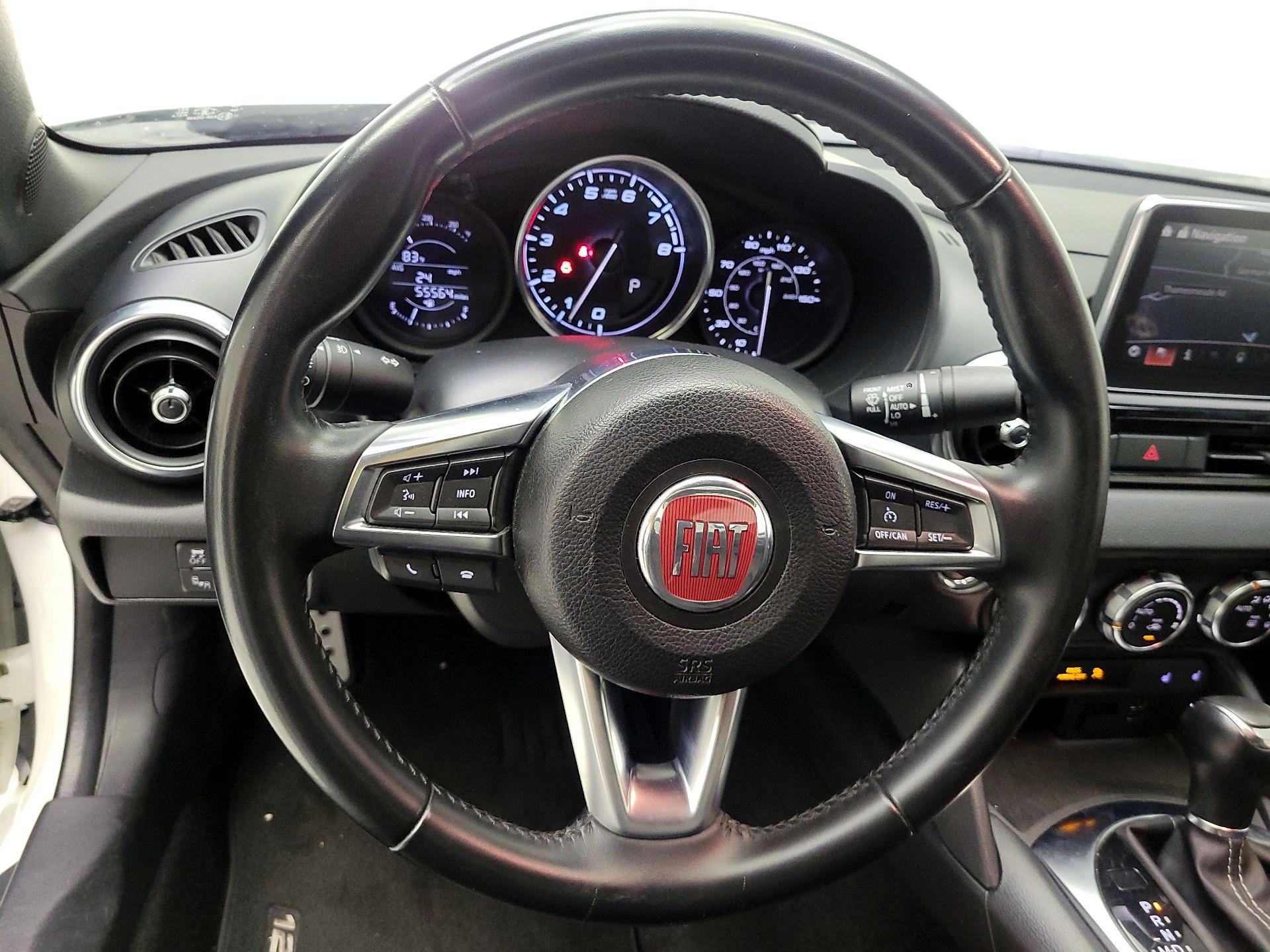 Thumbnail: 2018 Fiat 124 Spider - 10