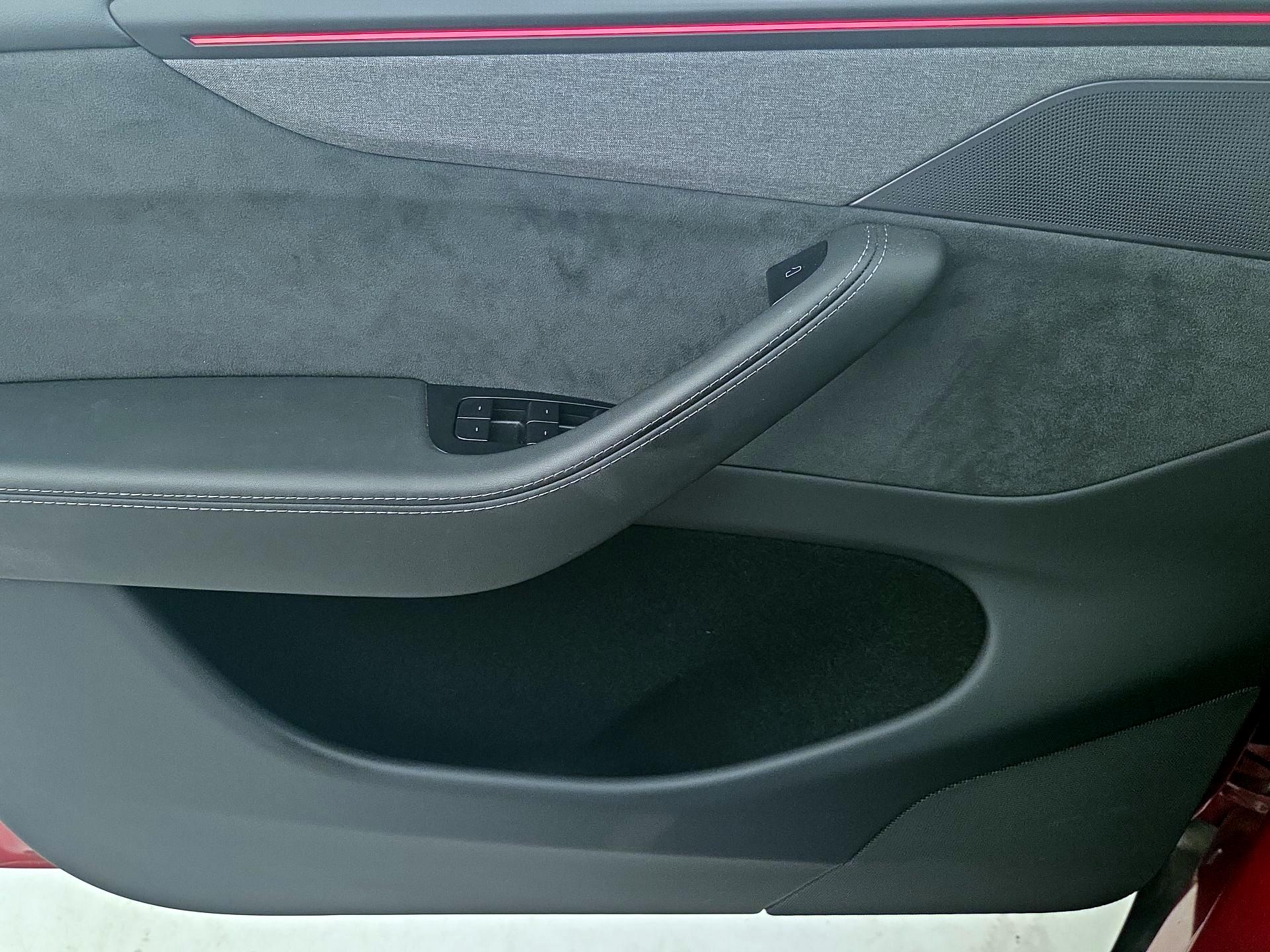 Thumbnail: 2026 Tesla Model Y - 12