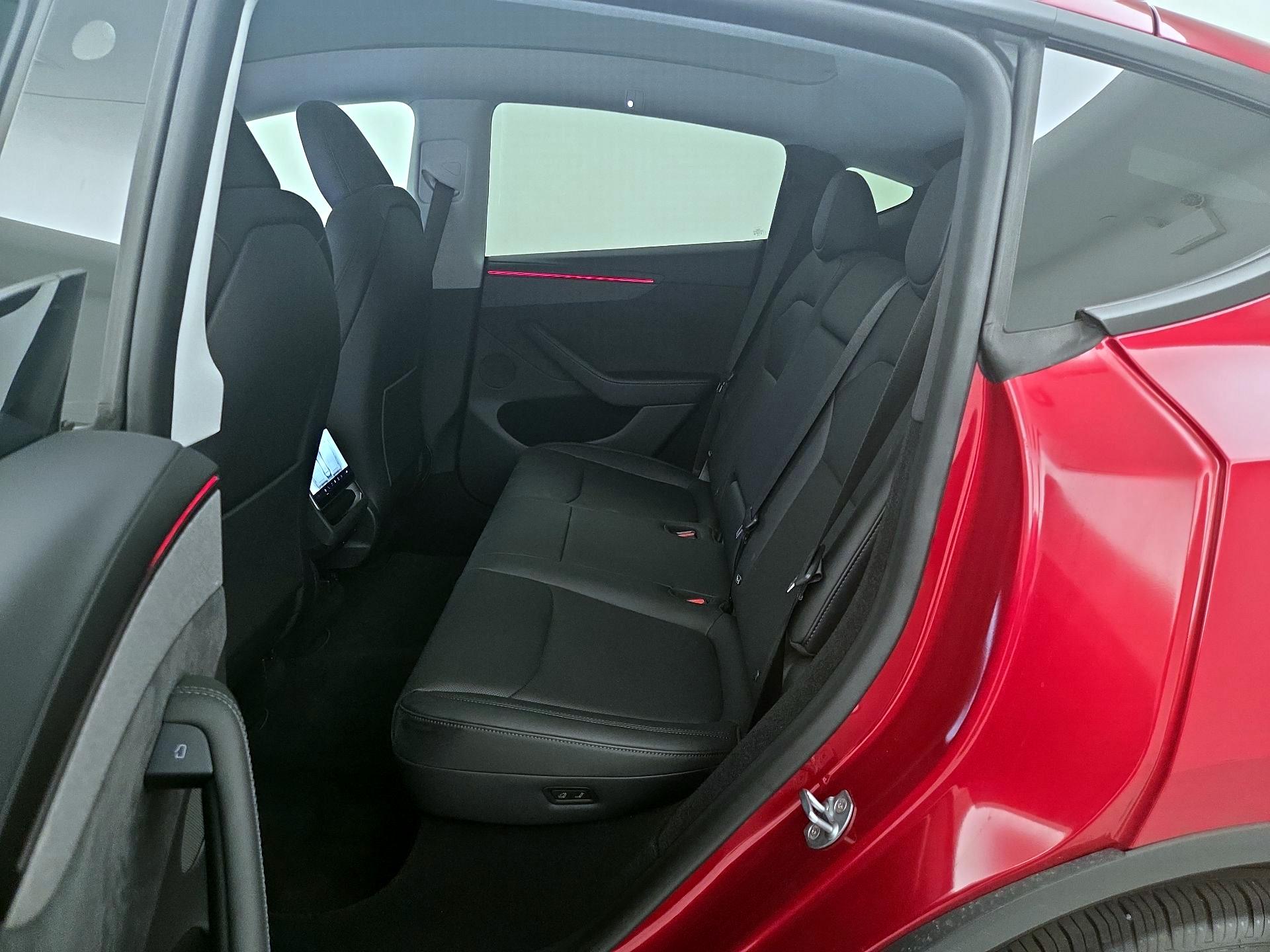 Thumbnail: 2026 Tesla Model Y - 20