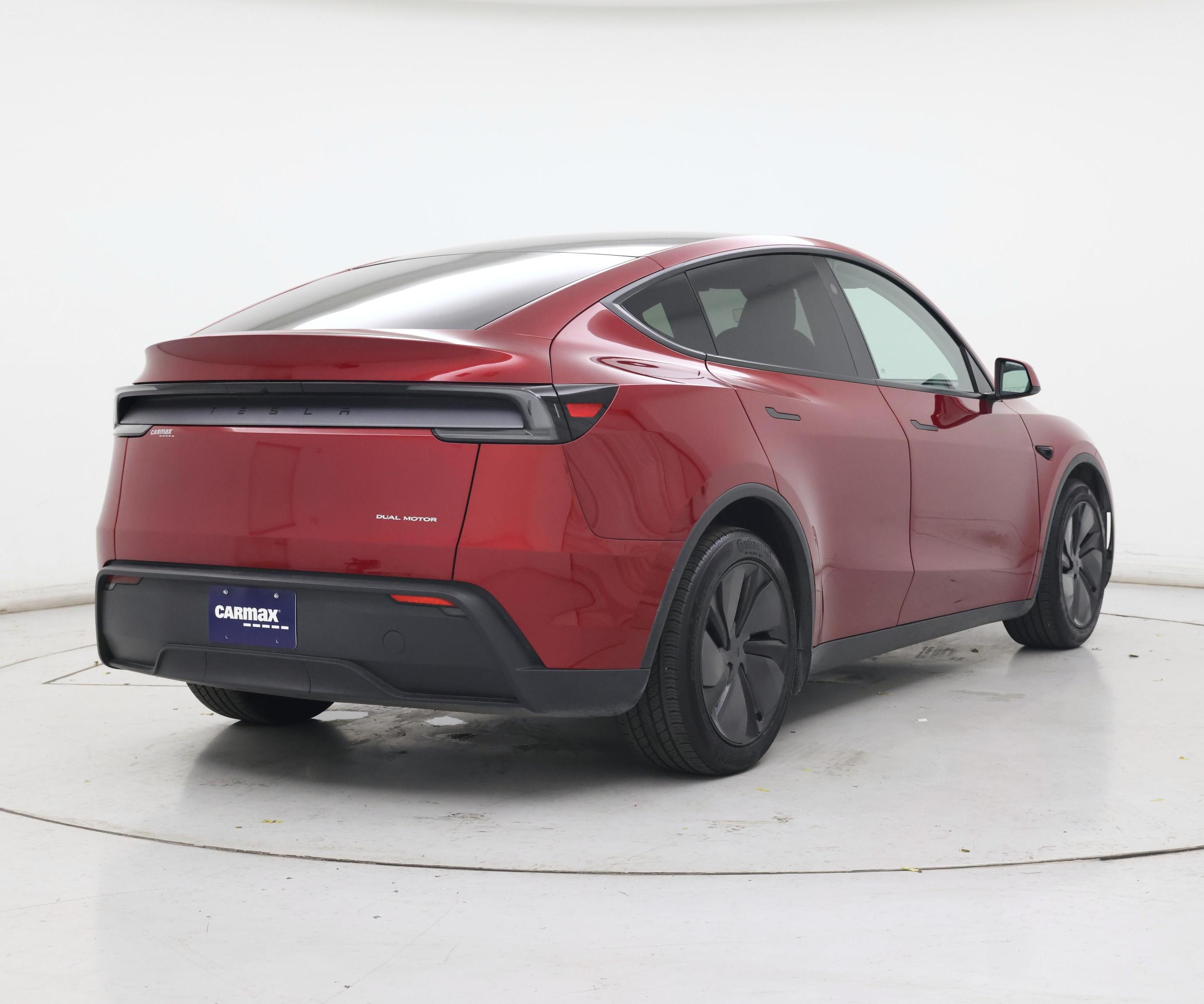 Thumbnail: 2026 Tesla Model Y - 8