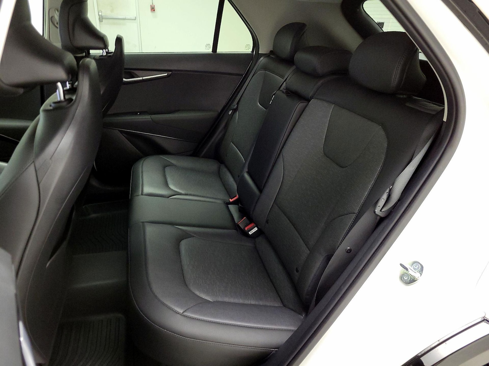 2024 Kia Niro SX Touring - Photo 22