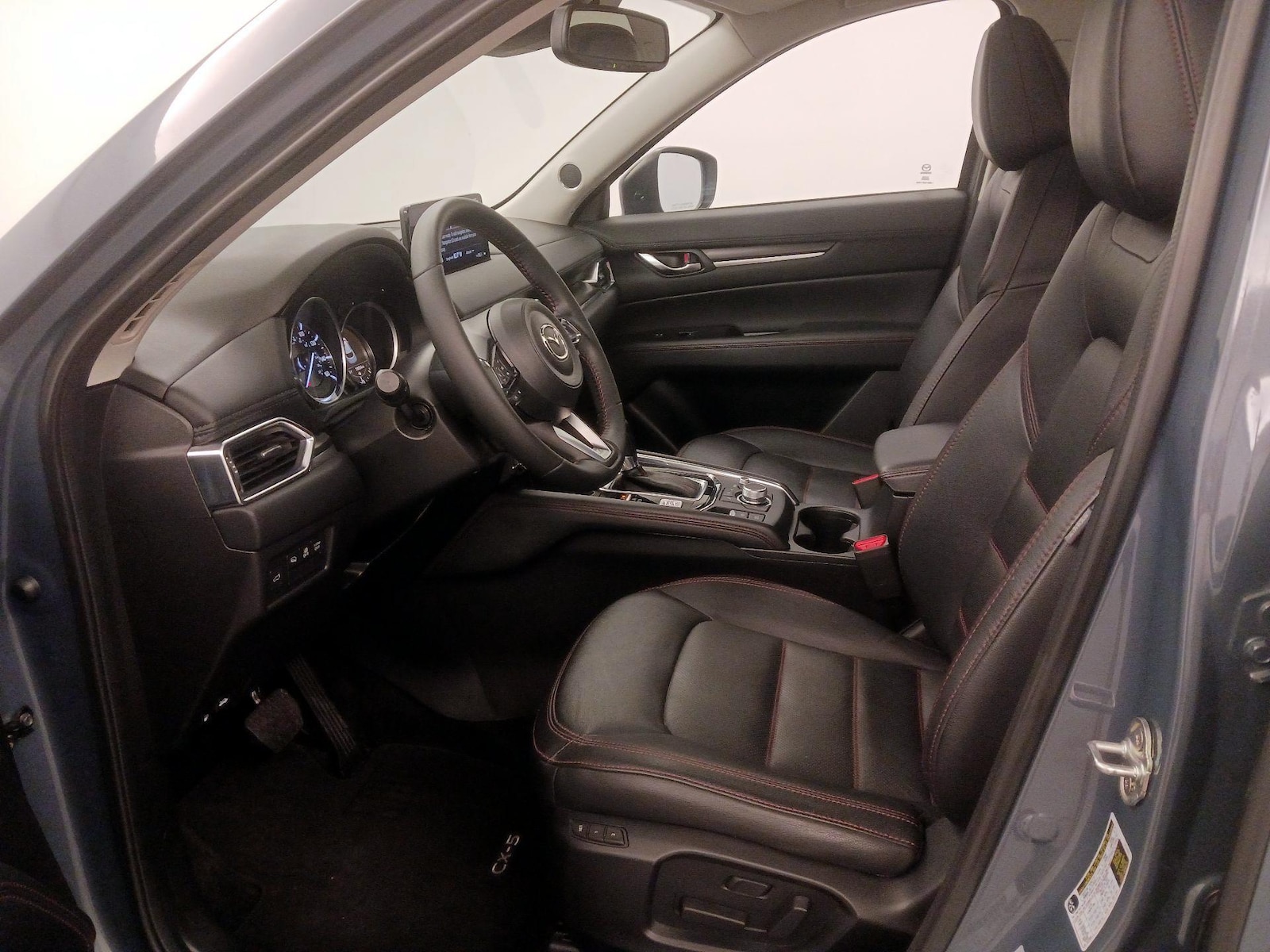 2024 Mazda CX-5 S Carbon Edition - Photo 12