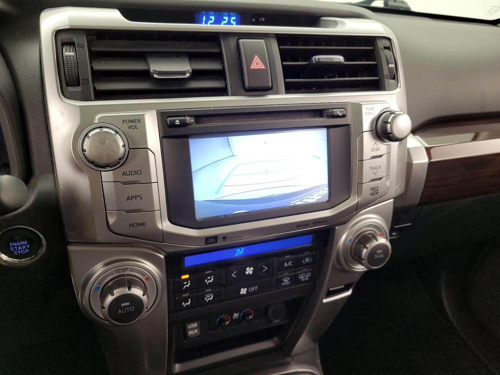 2018 Toyota 4Runner Limited - Photo 16