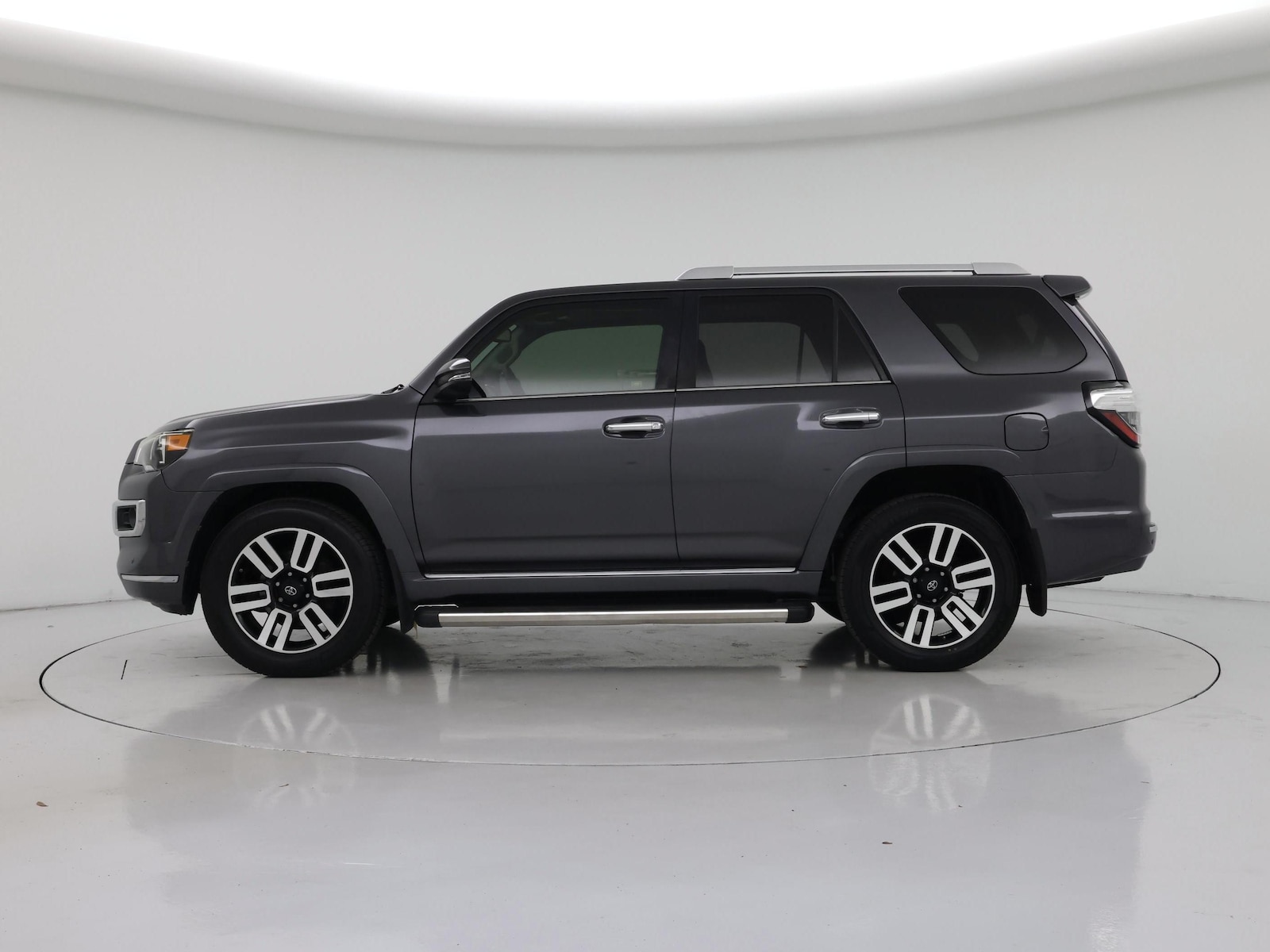 2018 Toyota 4Runner Limited - Photo 4