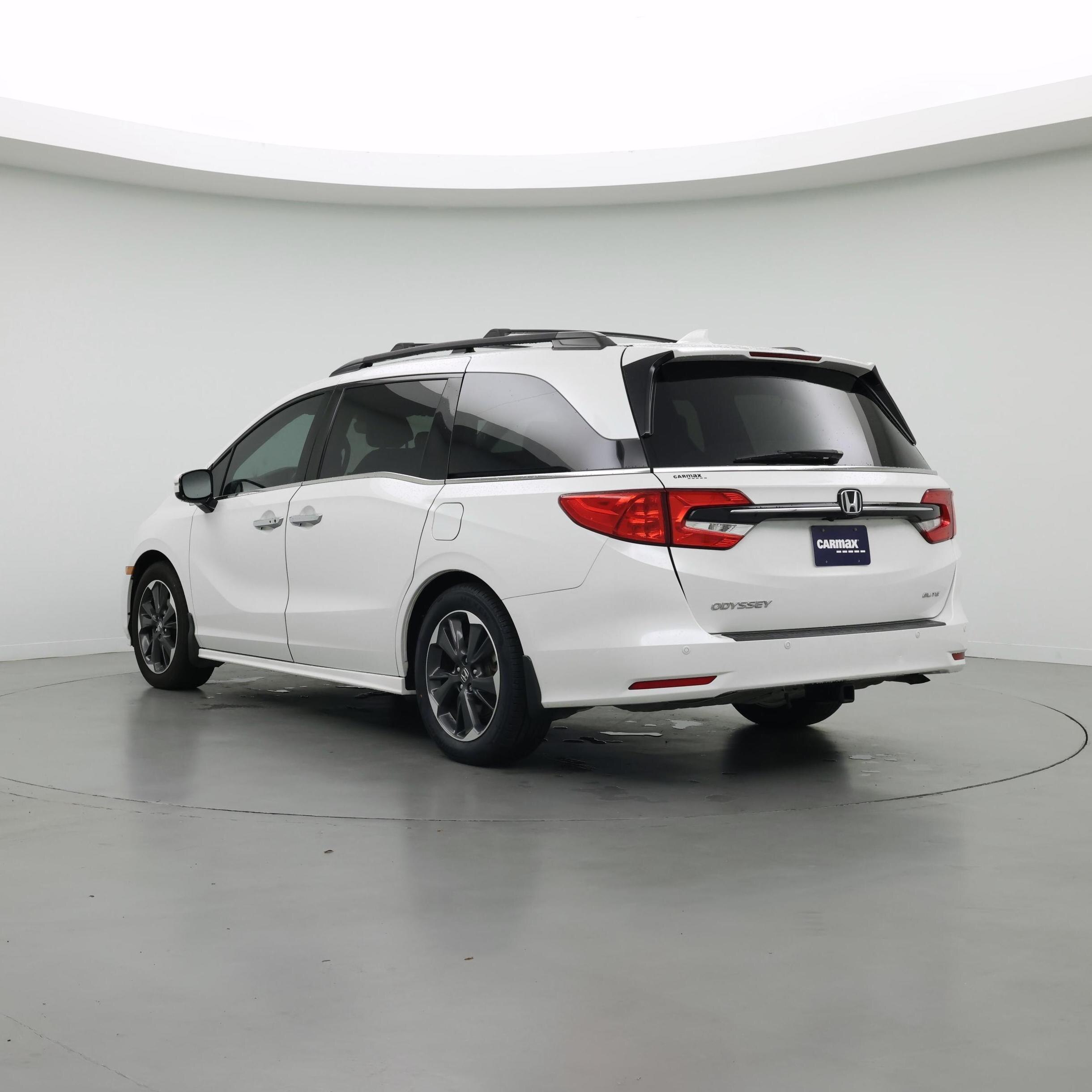 Thumbnail: 2023 Honda Odyssey - 2