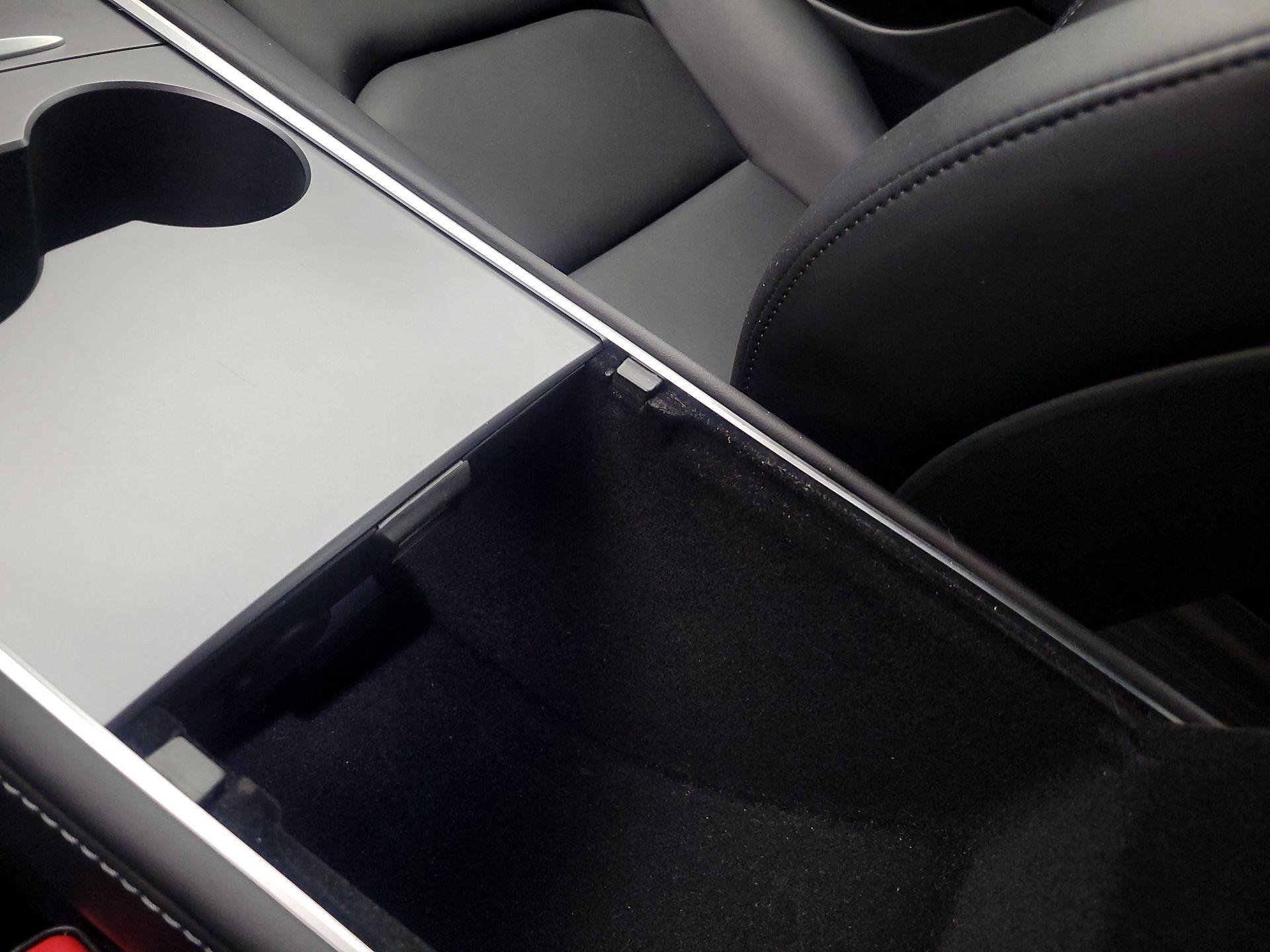 Thumbnail: 2023 Tesla Model 3 - 18