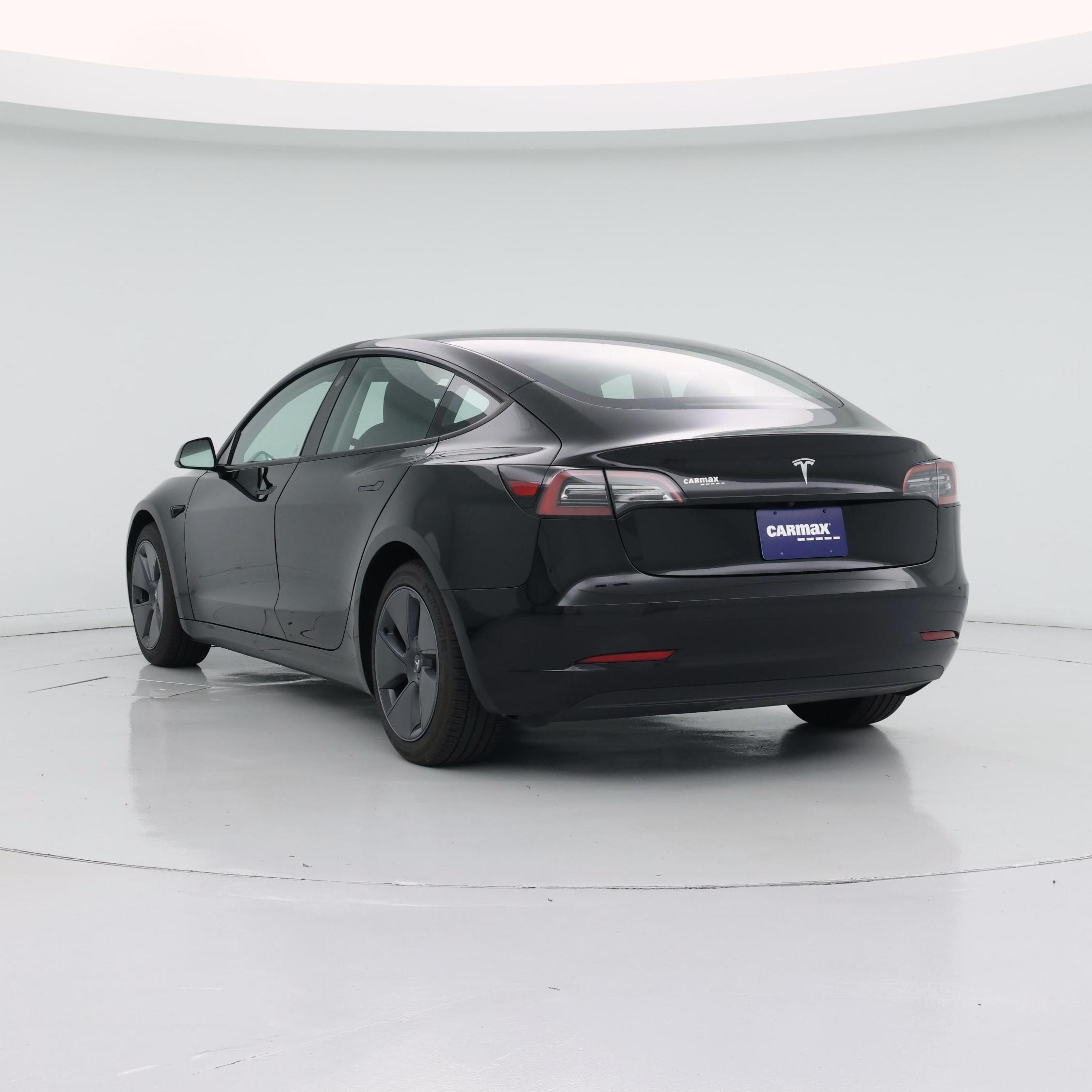 Thumbnail: 2023 Tesla Model 3 - 2