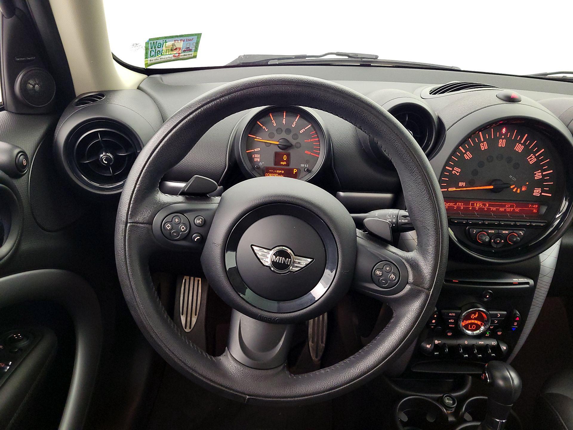 Thumbnail: 2016 MINI Cooper Countryman - 10