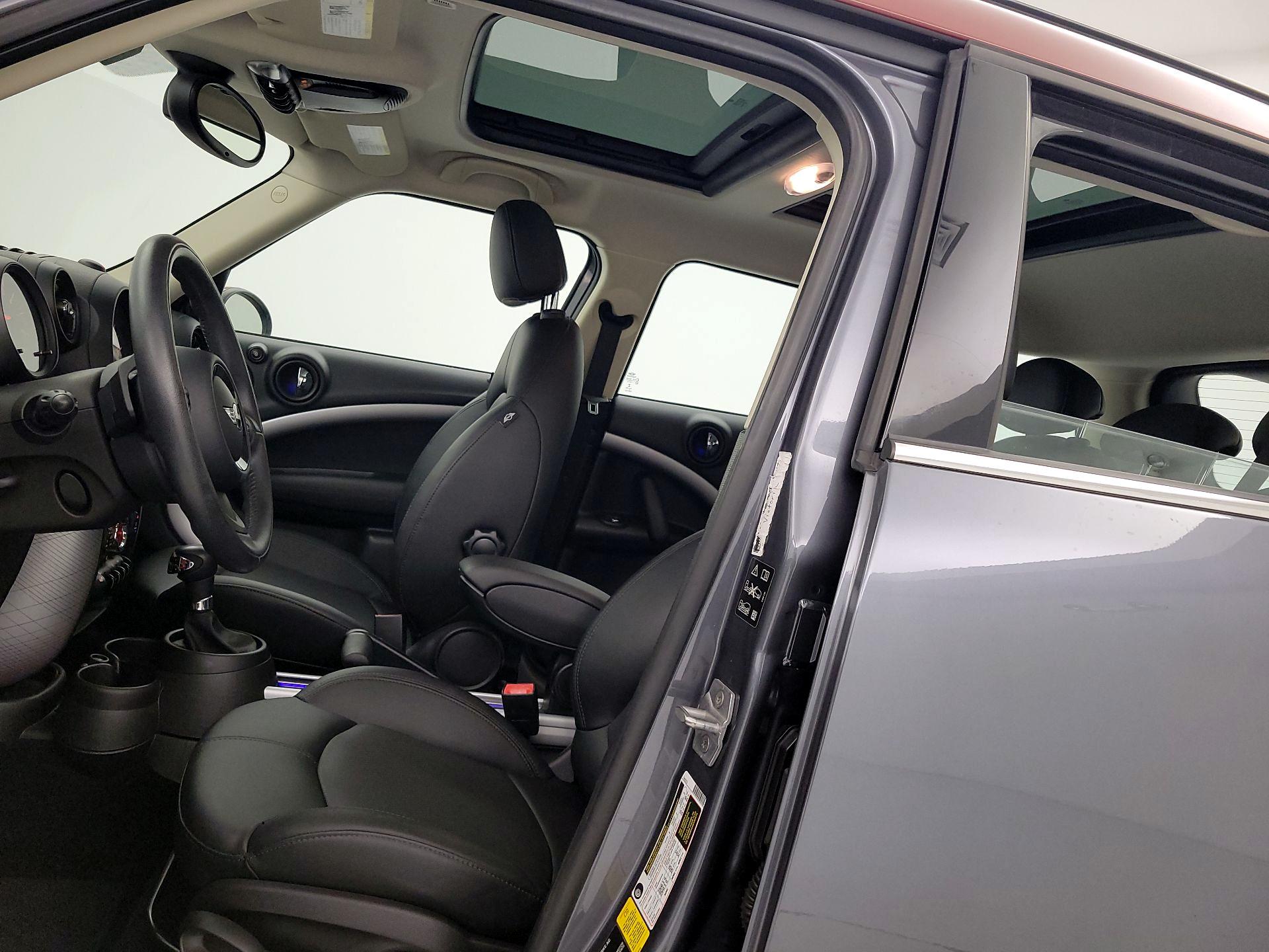 Thumbnail: 2016 MINI Cooper Countryman - 17