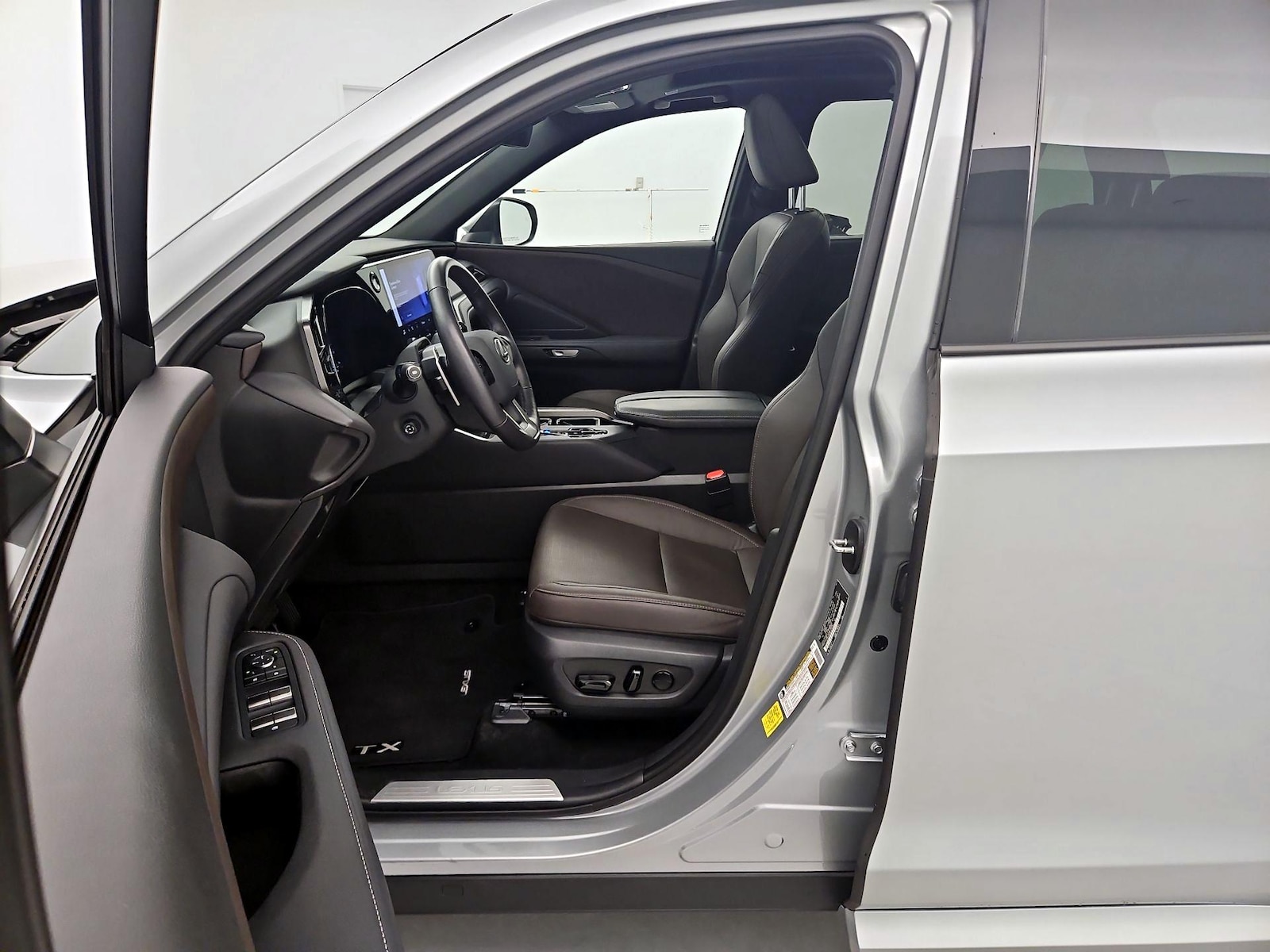 2025 Lexus TX Premium - Photo 12