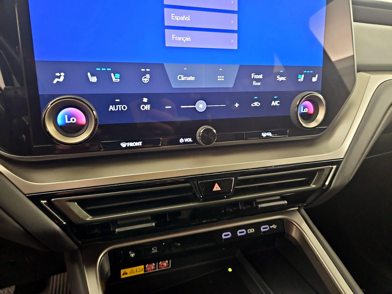 2025 Lexus TX Premium - Photo 17