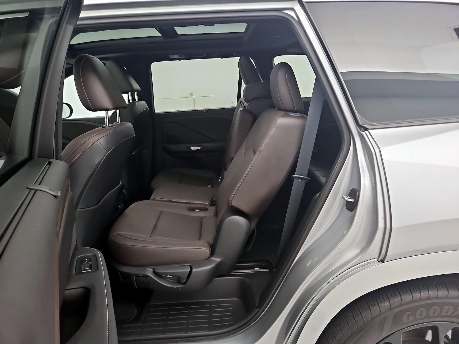 2025 Lexus TX Premium - Photo 21