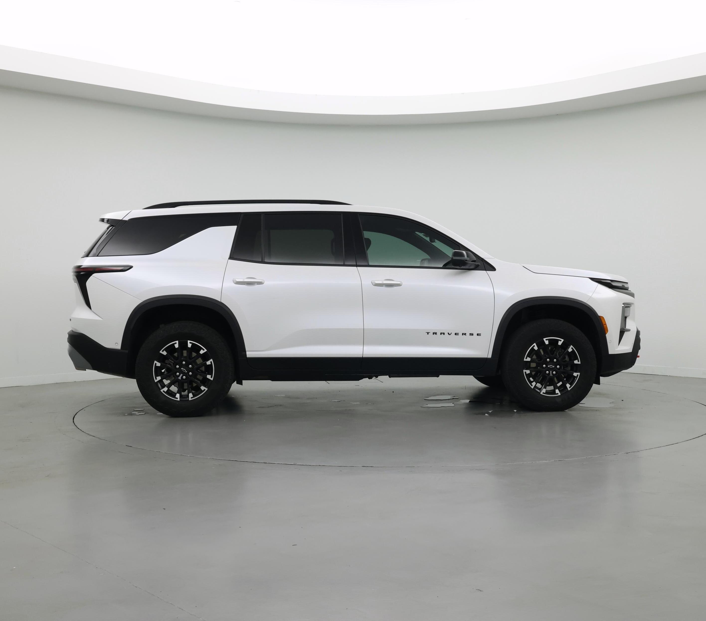 Thumbnail: 2024 Chevrolet Traverse - 7