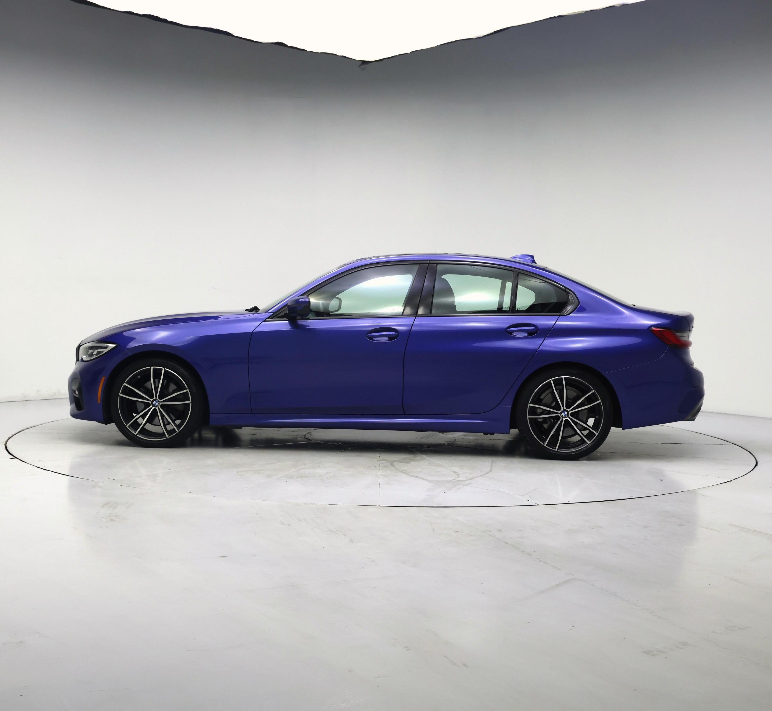 Thumbnail: 2020 BMW 3 Series - 3