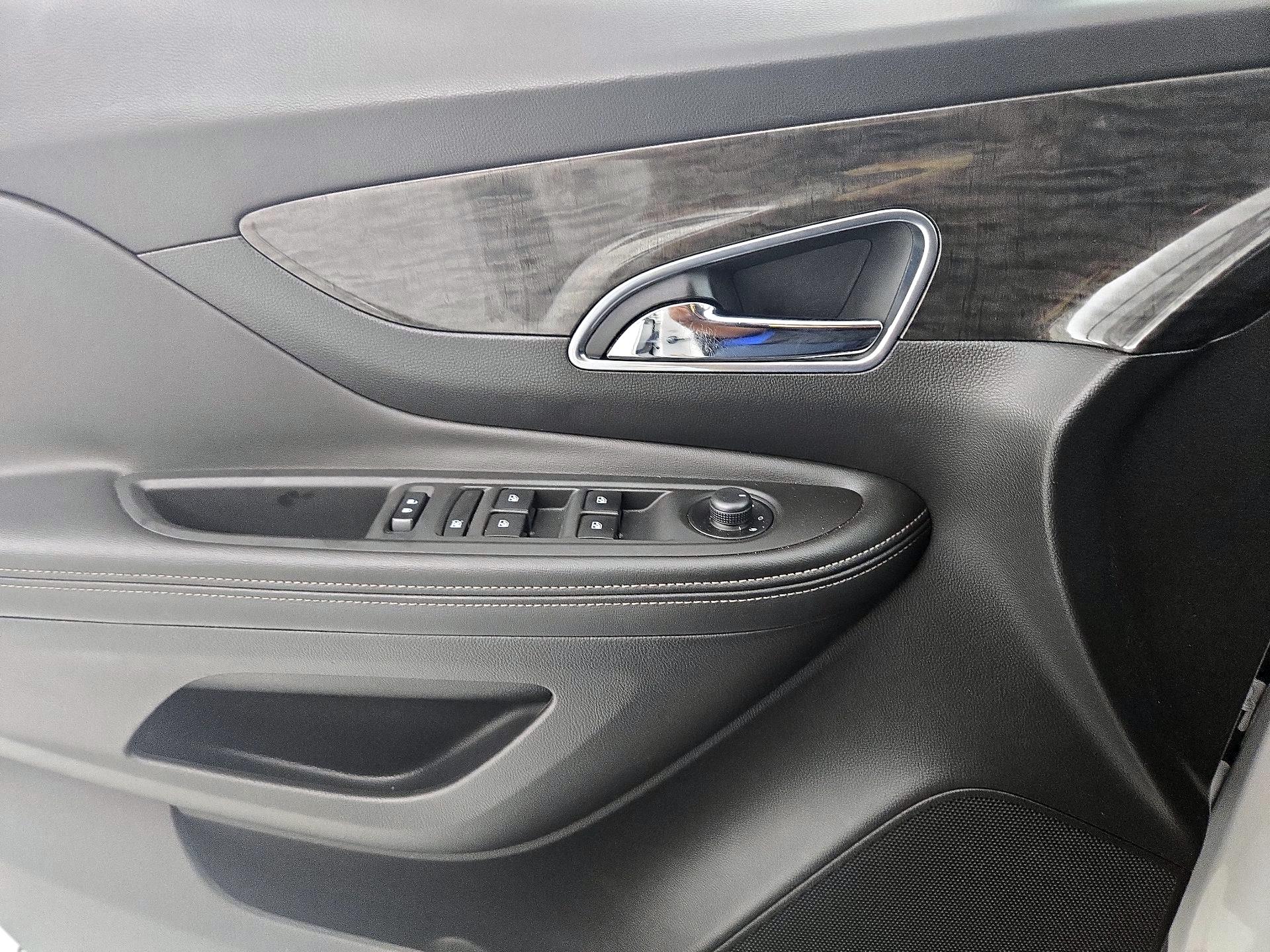 Thumbnail: 2016 Buick Encore - 10