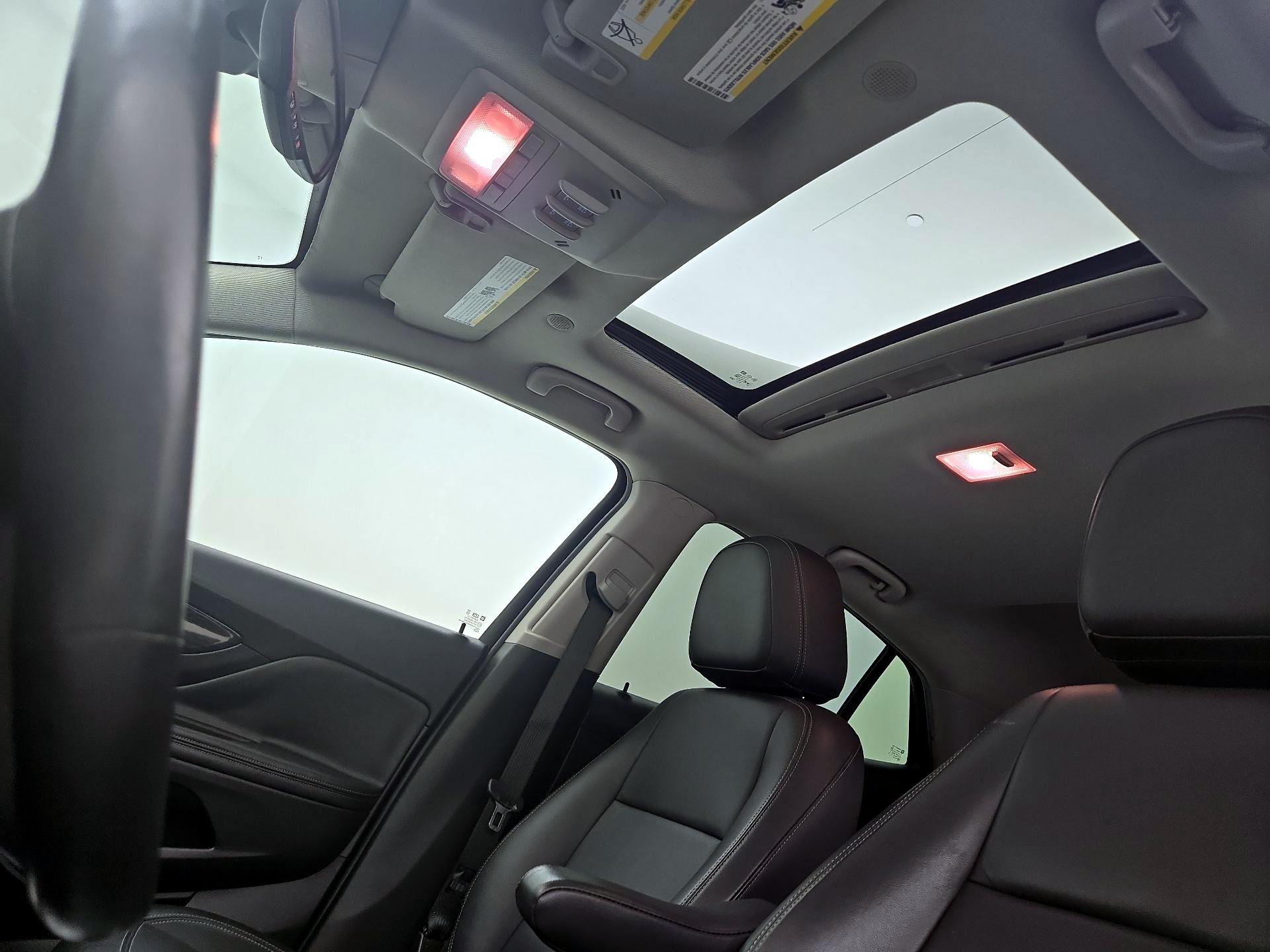 Thumbnail: 2016 Buick Encore - 18