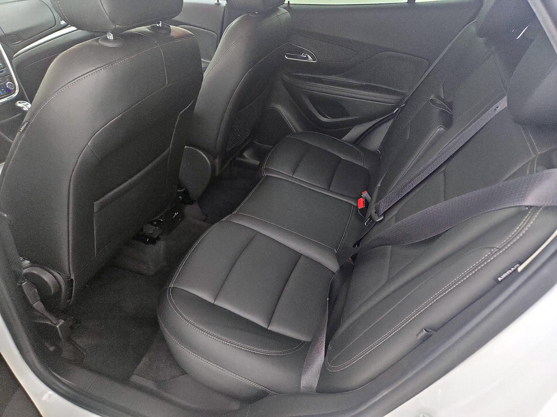 Thumbnail: 2016 Buick Encore - 19