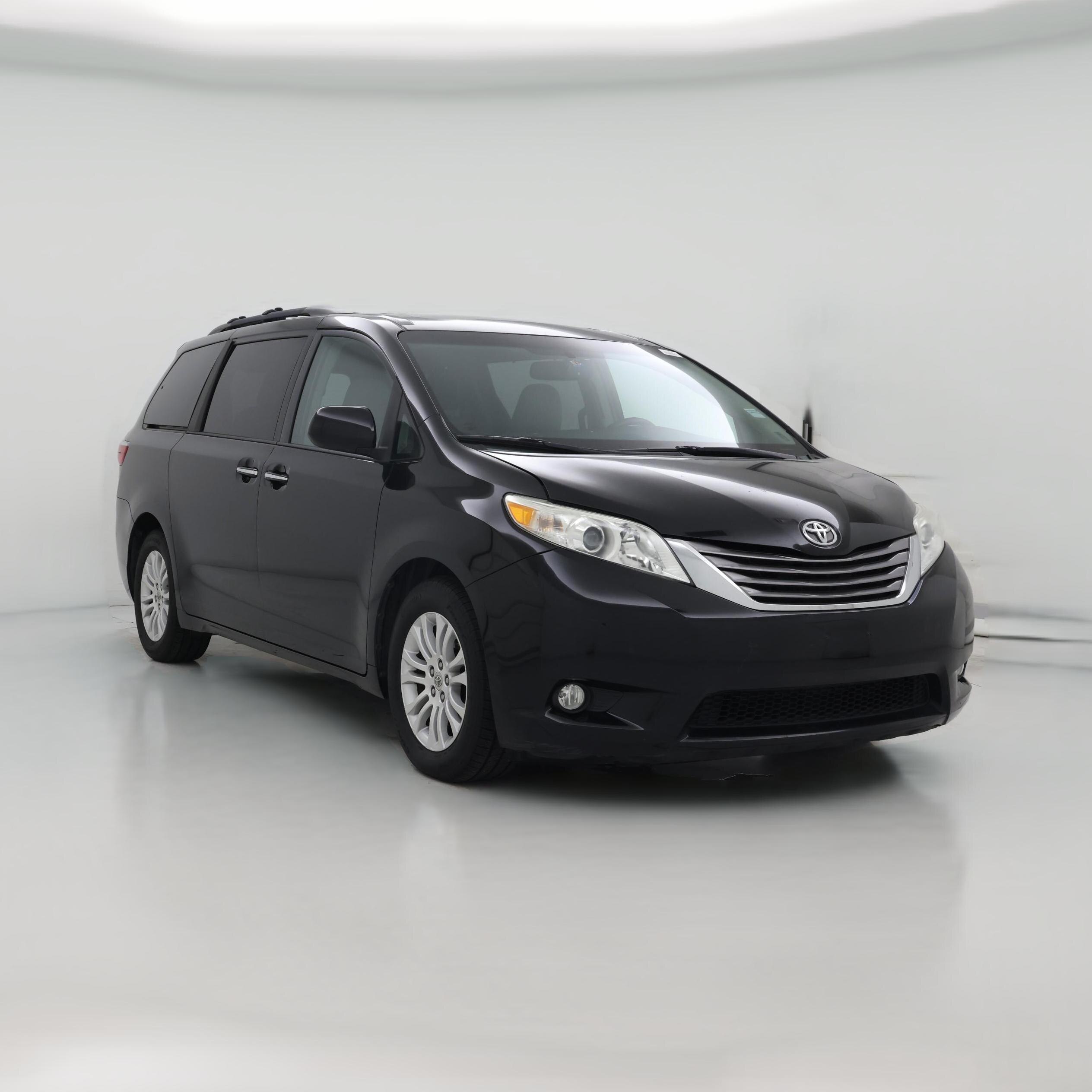 Thumbnail: 2015 Toyota Sienna - 1