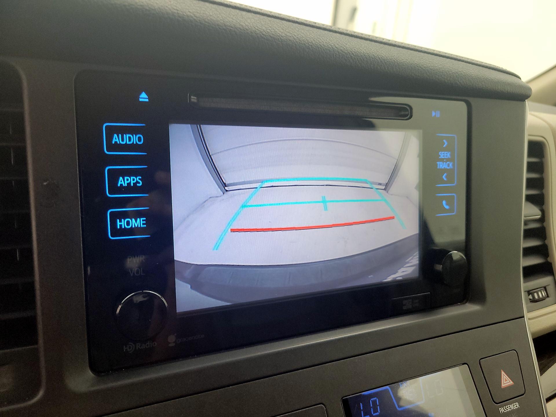 Thumbnail: 2015 Toyota Sienna - 14