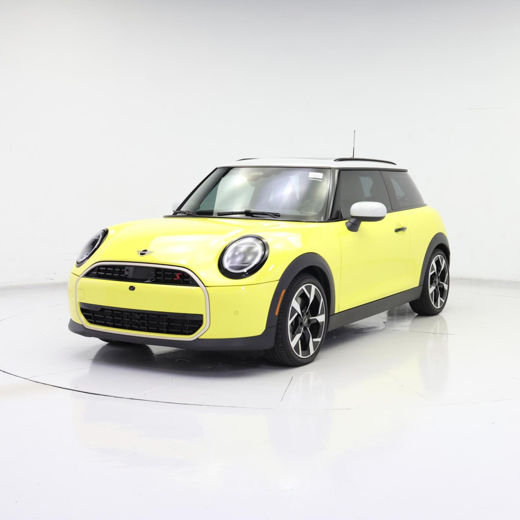 Thumbnail: 2025 MINI Cooper Hardtop - 4