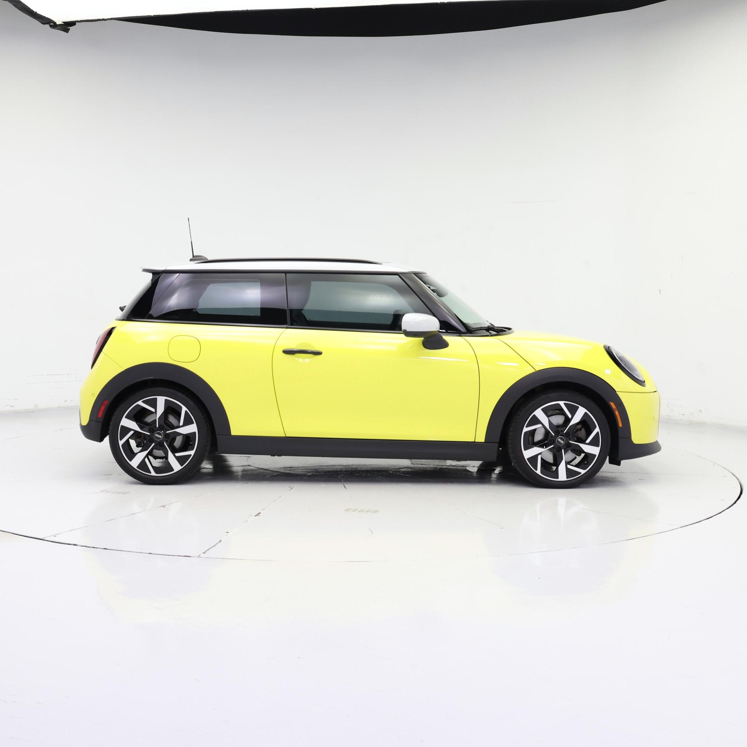 Thumbnail: 2025 MINI Cooper Hardtop - 7