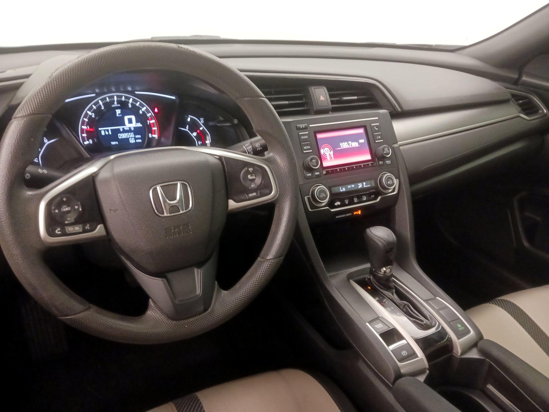 Thumbnail: 2017 Honda Civic - 9