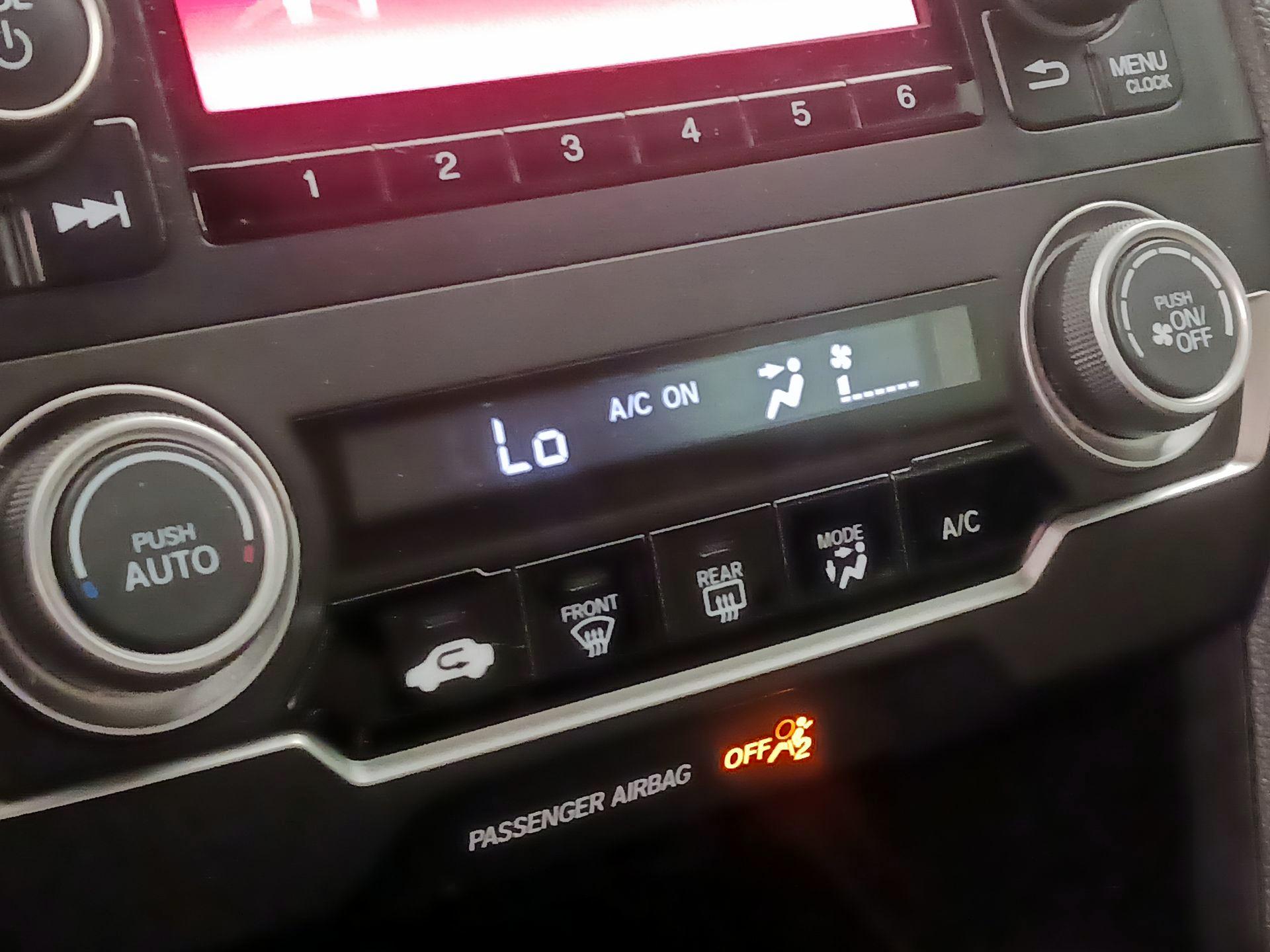Thumbnail: 2017 Honda Civic - 16