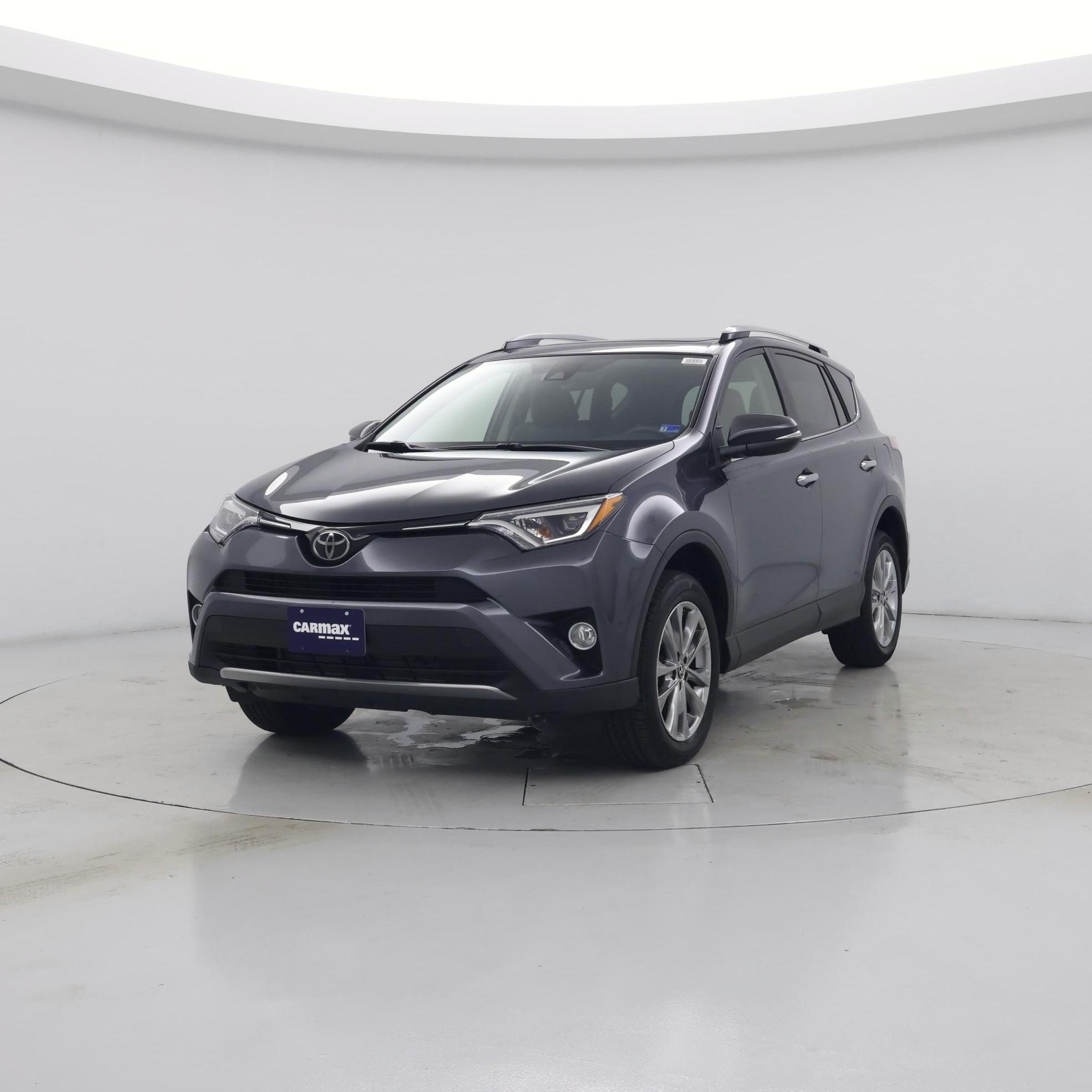 Thumbnail: 2018 Toyota RAV4 - 4